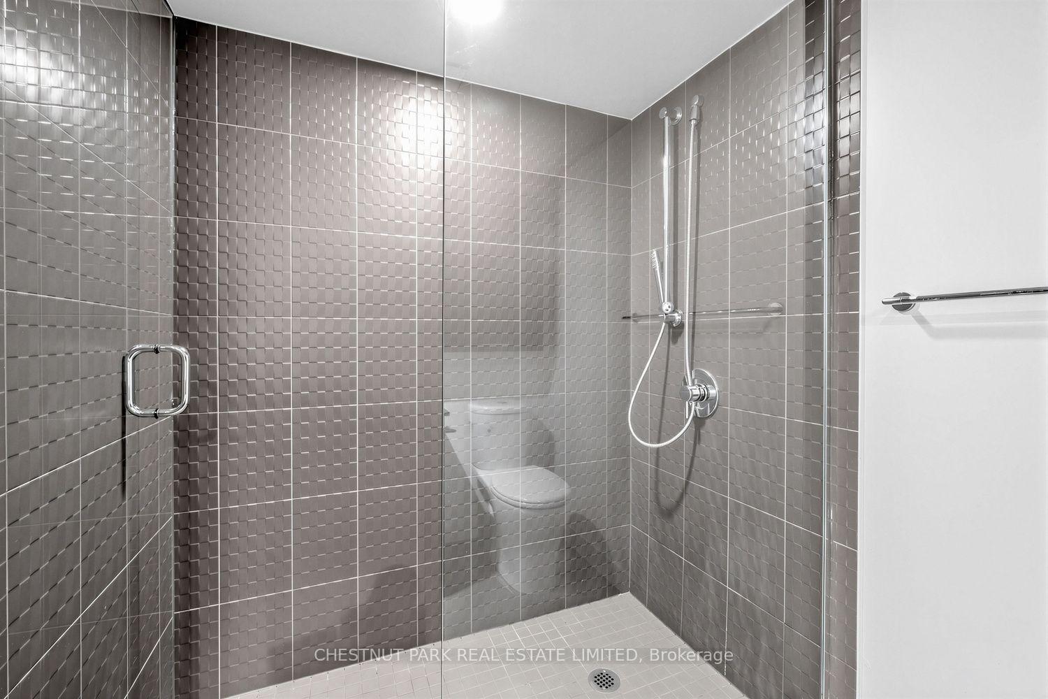 Photo 7 of Unit 703, 78 Tecumseth Street, Toronto, Niagara — HOMEH