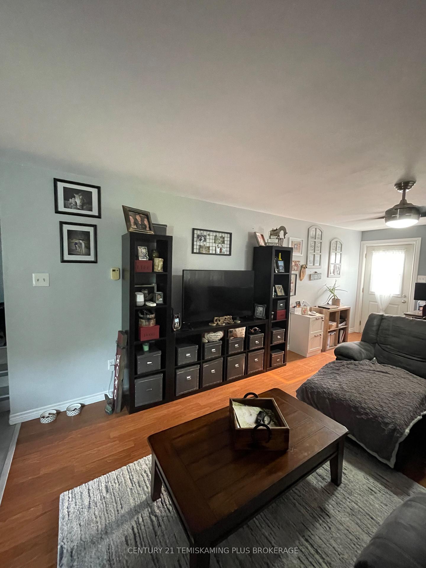 Photo 4 of 78 Nickle Street, Cobalt — HOMEH