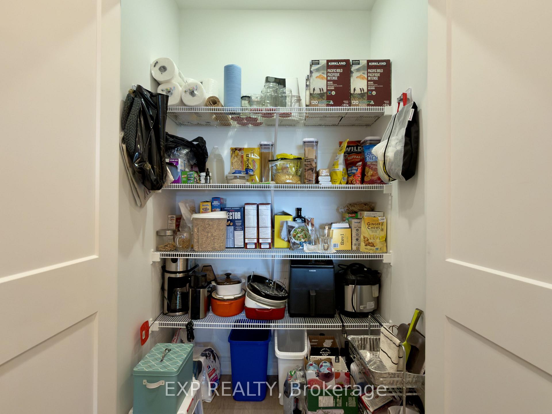 Photo 11 of Unit 508, 460 Callaway Road, London, North R — HOMEH