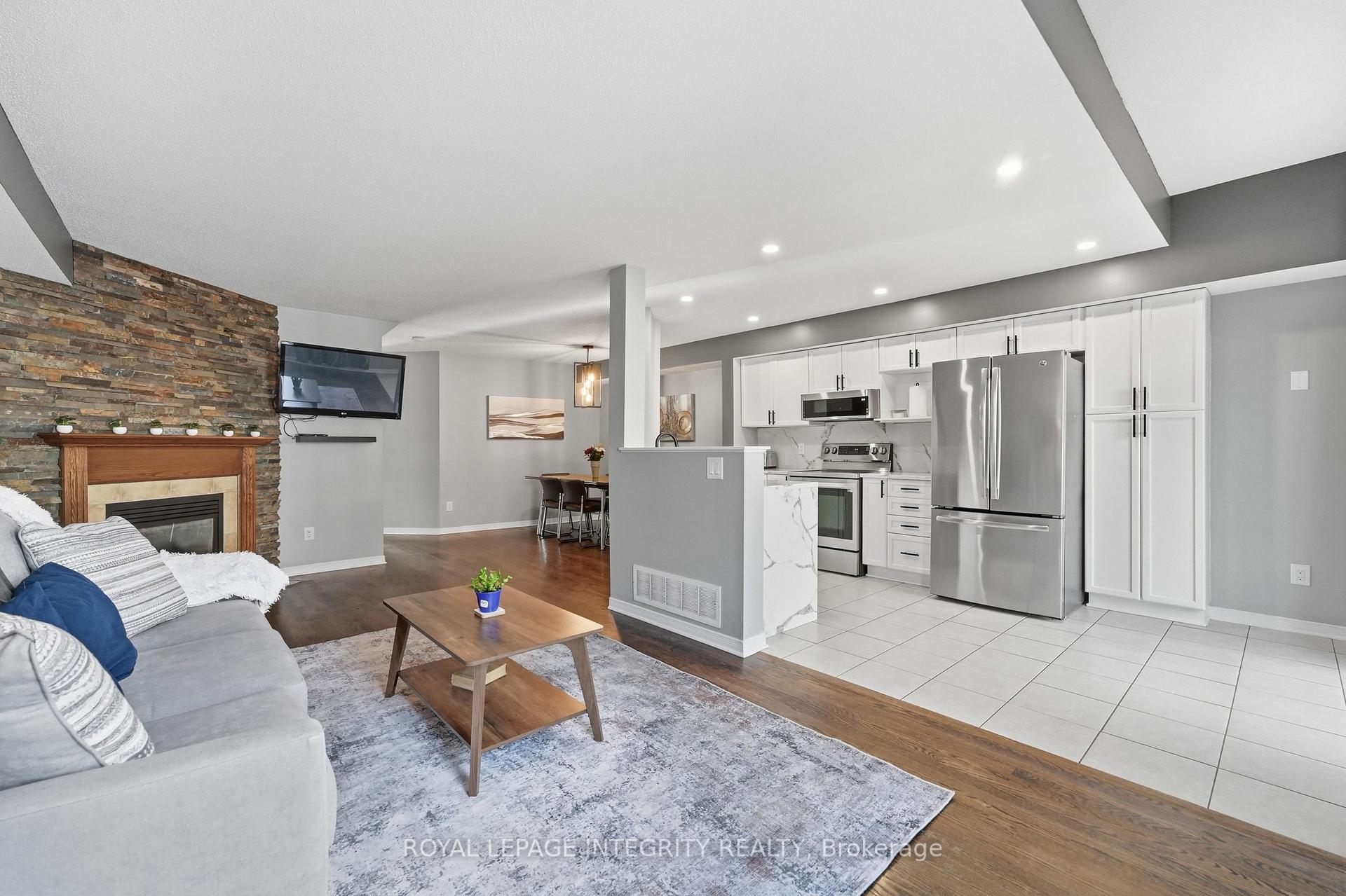 Photo 11 of 300 Rolling Meadow Crescent, Ottawa, Mer Bleue/Bradley Estates/Anderson Park — HOMEH