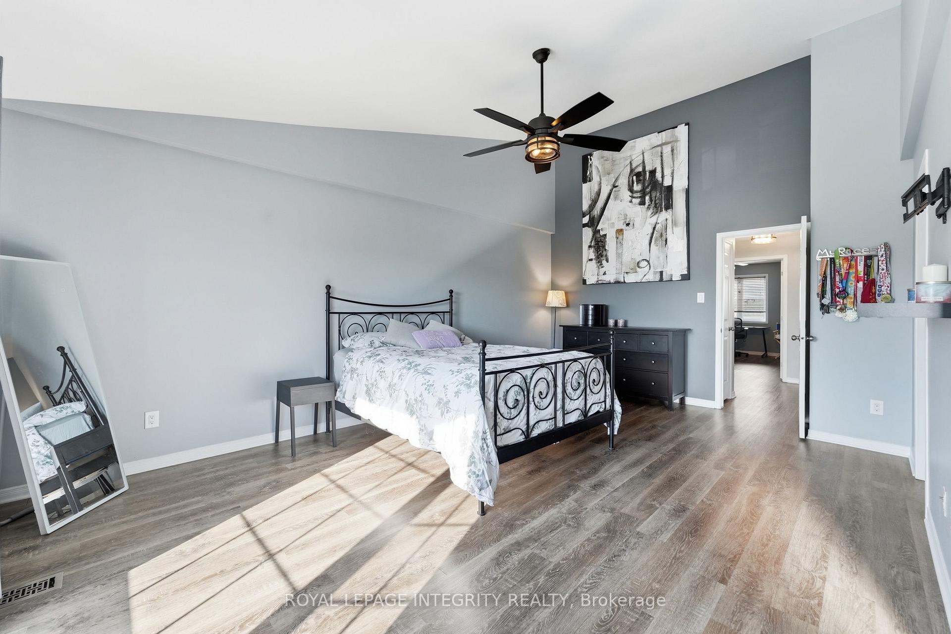 Photo 22 of 300 Rolling Meadow Crescent, Ottawa, Mer Bleue/Bradley Estates/Anderson Park — HOMEH
