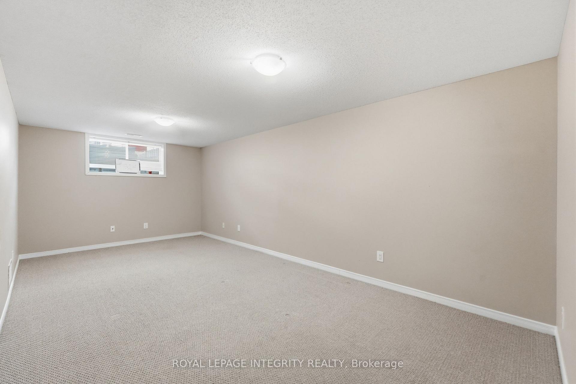 Photo 32 of 300 Rolling Meadow Crescent, Ottawa, Mer Bleue/Bradley Estates/Anderson Park — HOMEH