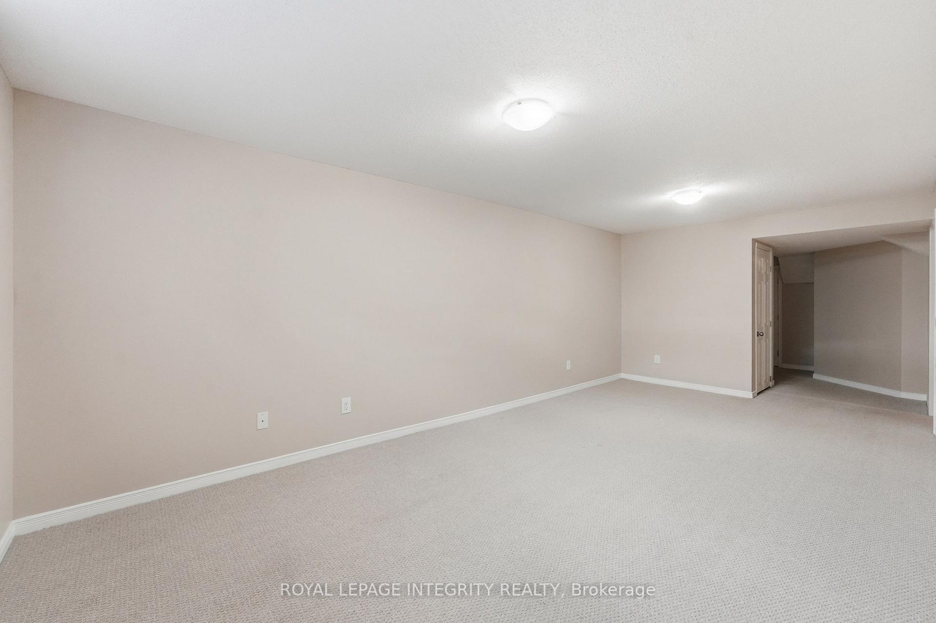 Photo 33 of 300 Rolling Meadow Crescent, Ottawa, Mer Bleue/Bradley Estates/Anderson Park — HOMEH