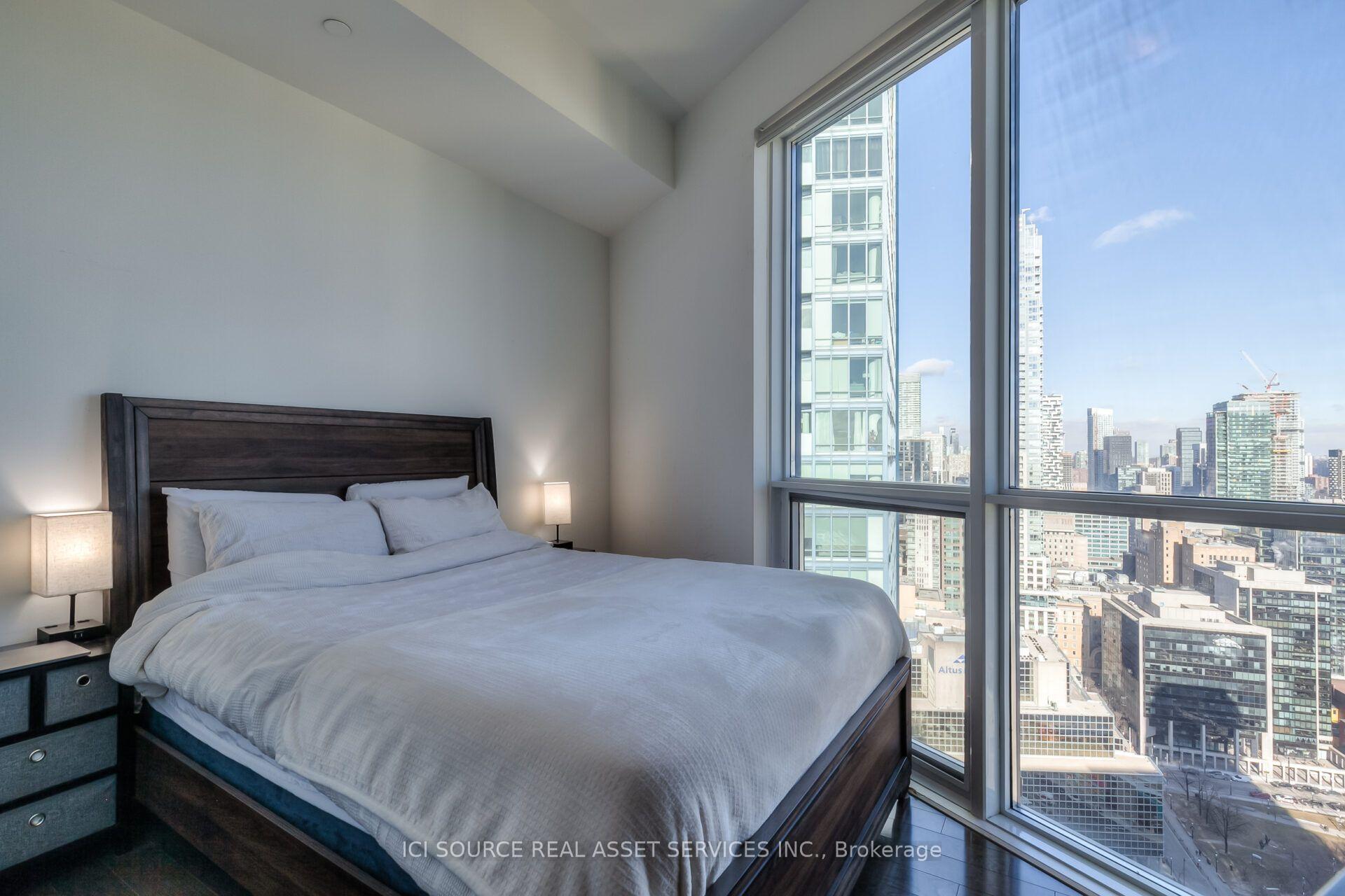 Photo 2 of Unit 3606, 1 The Esplanade, Toronto, Waterfront Communities — HOMEH