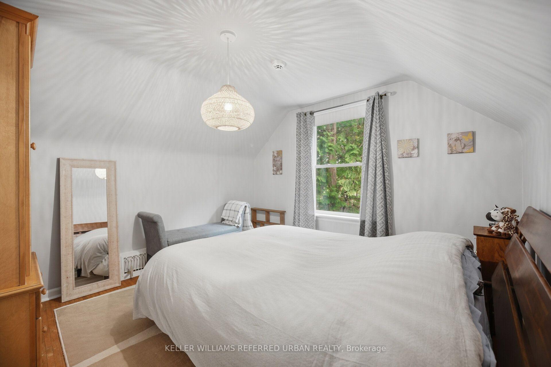 Photo 17 of 124 Kipling Road, Hamilton, Westdale — HOMEH
