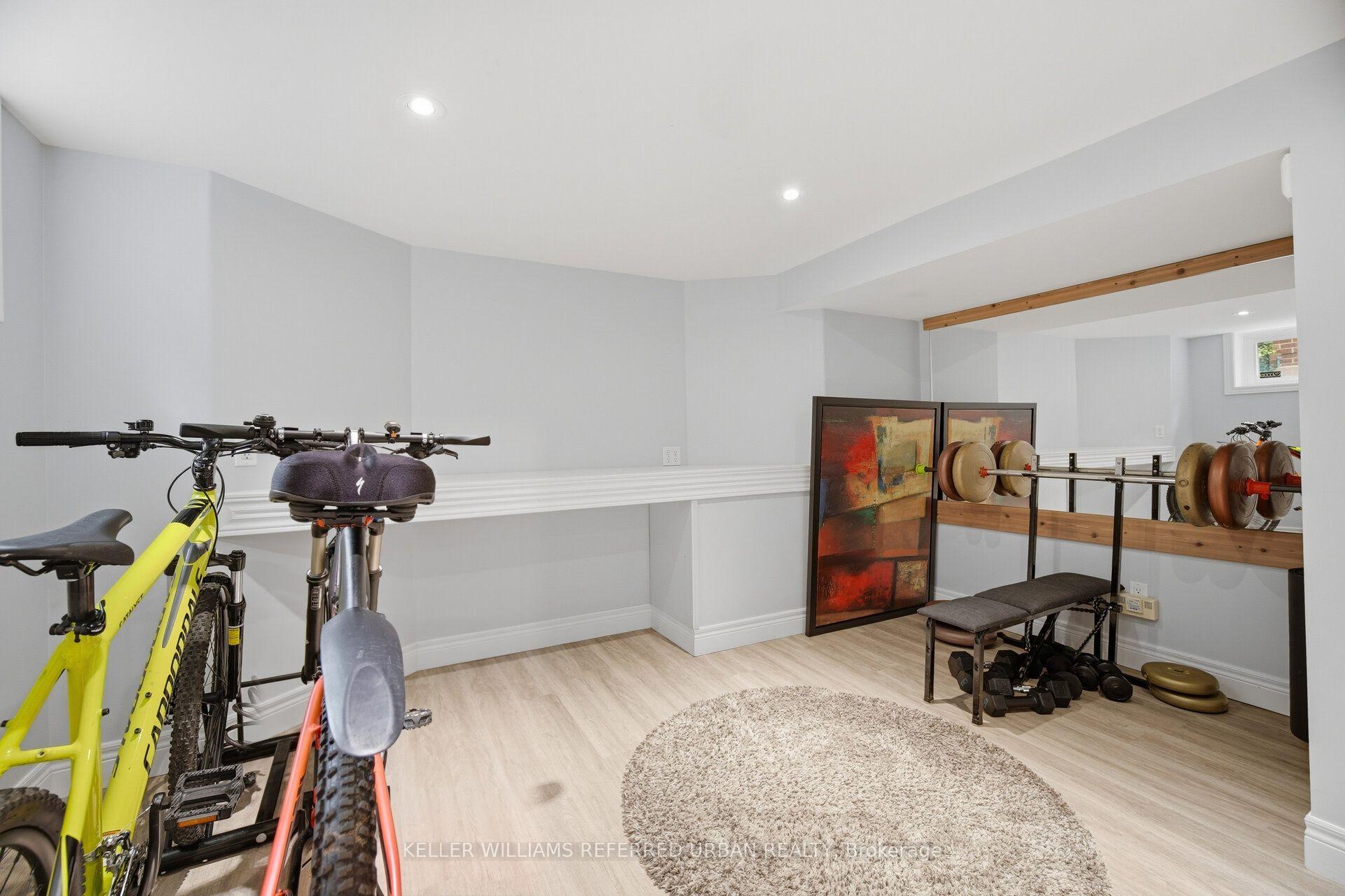Photo 22 of 124 Kipling Road, Hamilton, Westdale — HOMEH