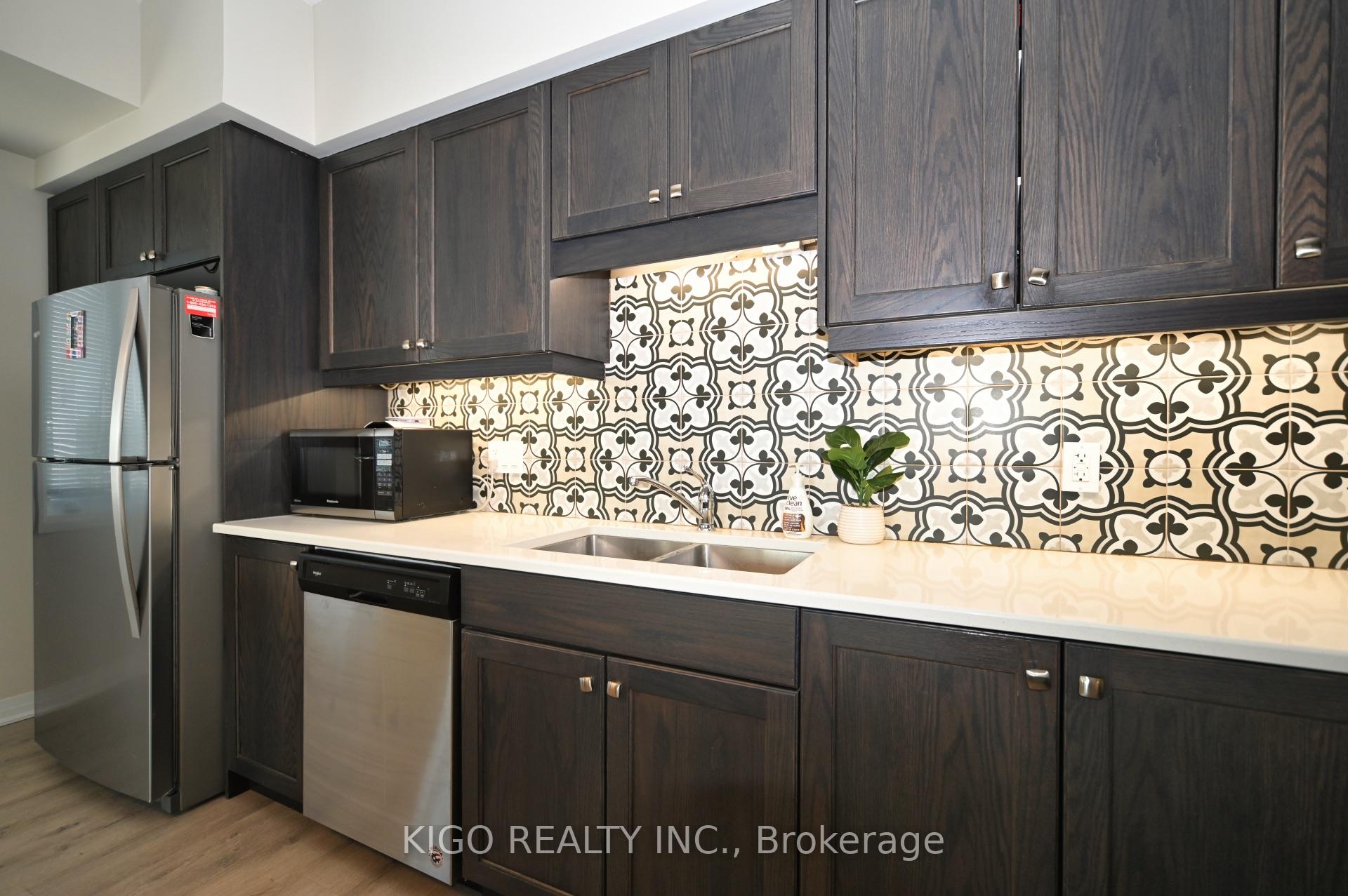 Photo 13 of 120 Seabrook Drive, Kitchener, Trussler — HOMEH