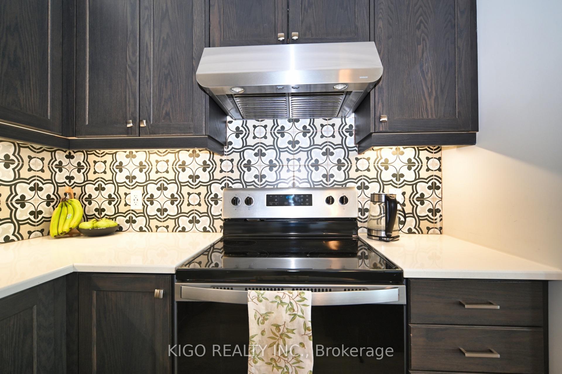 Photo 14 of 120 Seabrook Drive, Kitchener, Trussler — HOMEH
