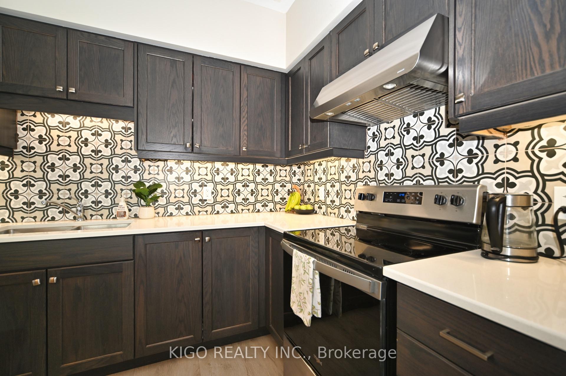 Photo 15 of 120 Seabrook Drive, Kitchener, Trussler — HOMEH