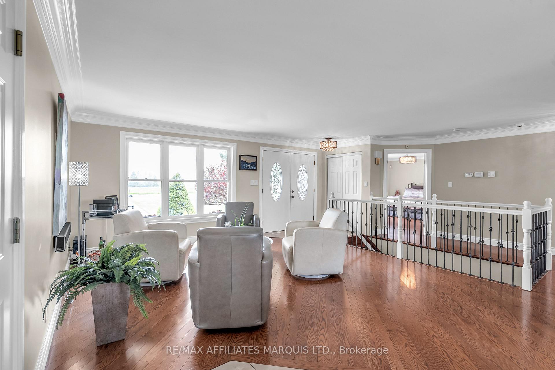 Photo 13 of 17623 Sandringham Road, North Stormont, North Stormont (Roxborough) Twp — HOMEH