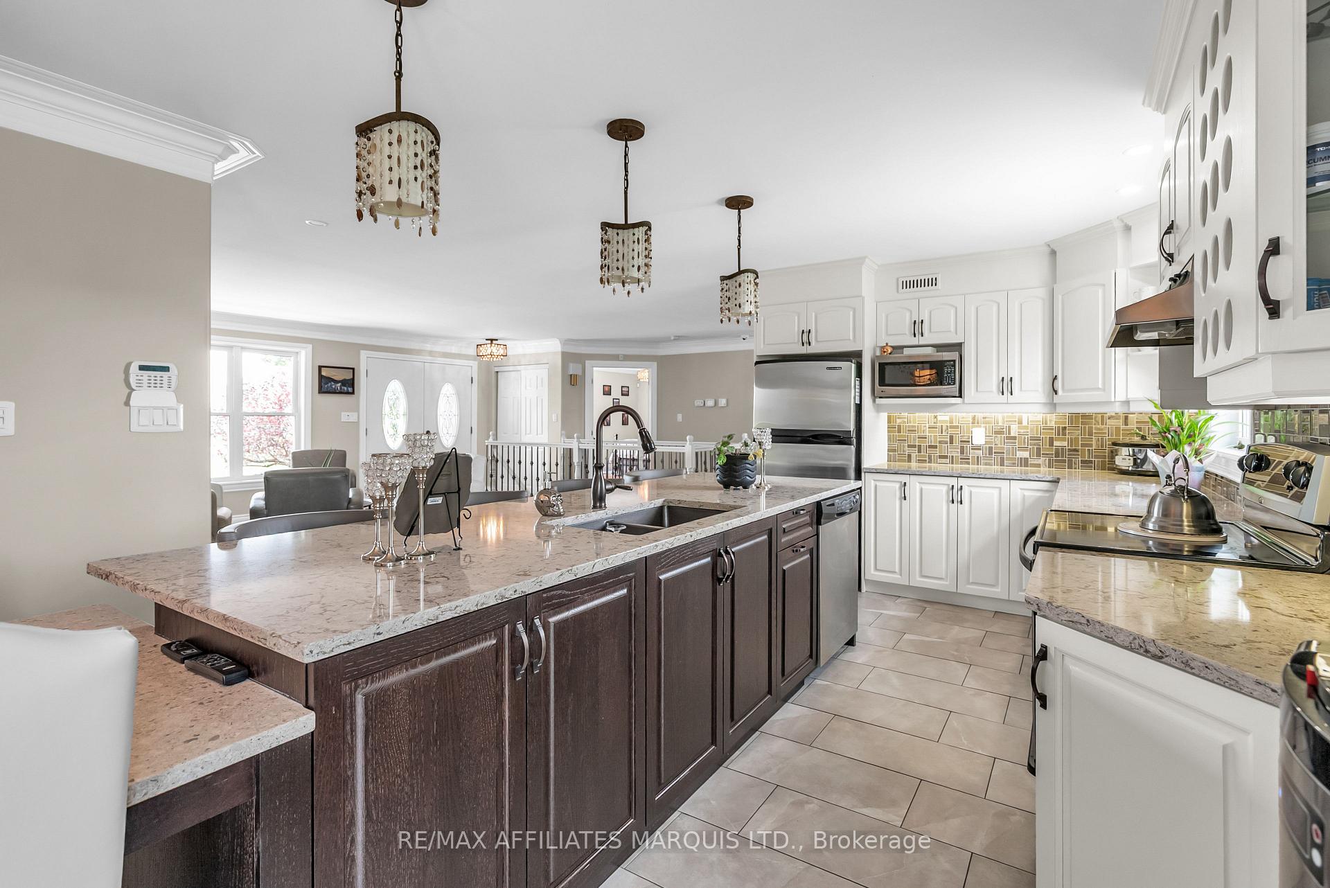 Photo 23 of 17623 Sandringham Road, North Stormont, North Stormont (Roxborough) Twp — HOMEH