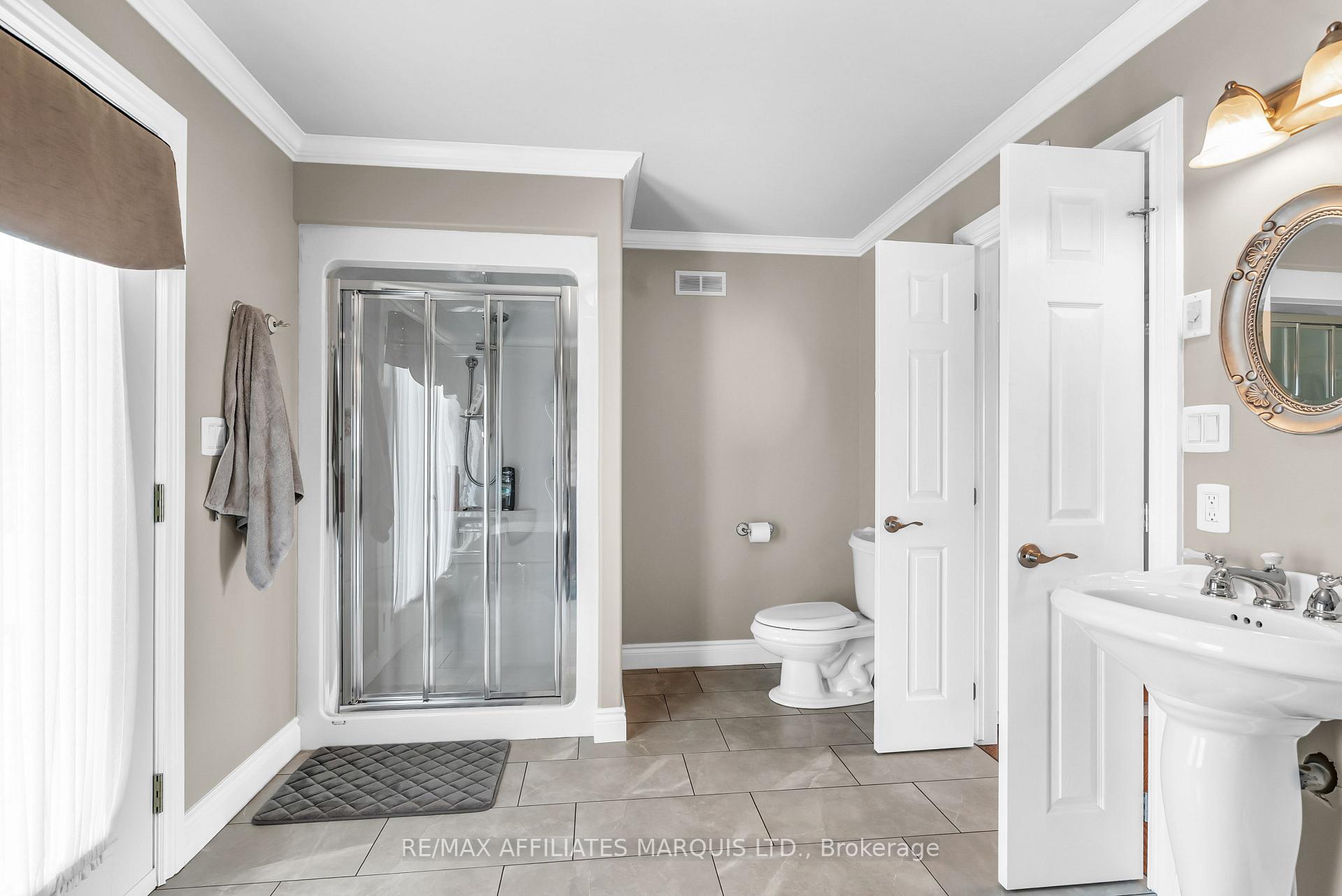 Photo 55 of 17623 Sandringham Road, North Stormont, North Stormont (Roxborough) Twp — HOMEH