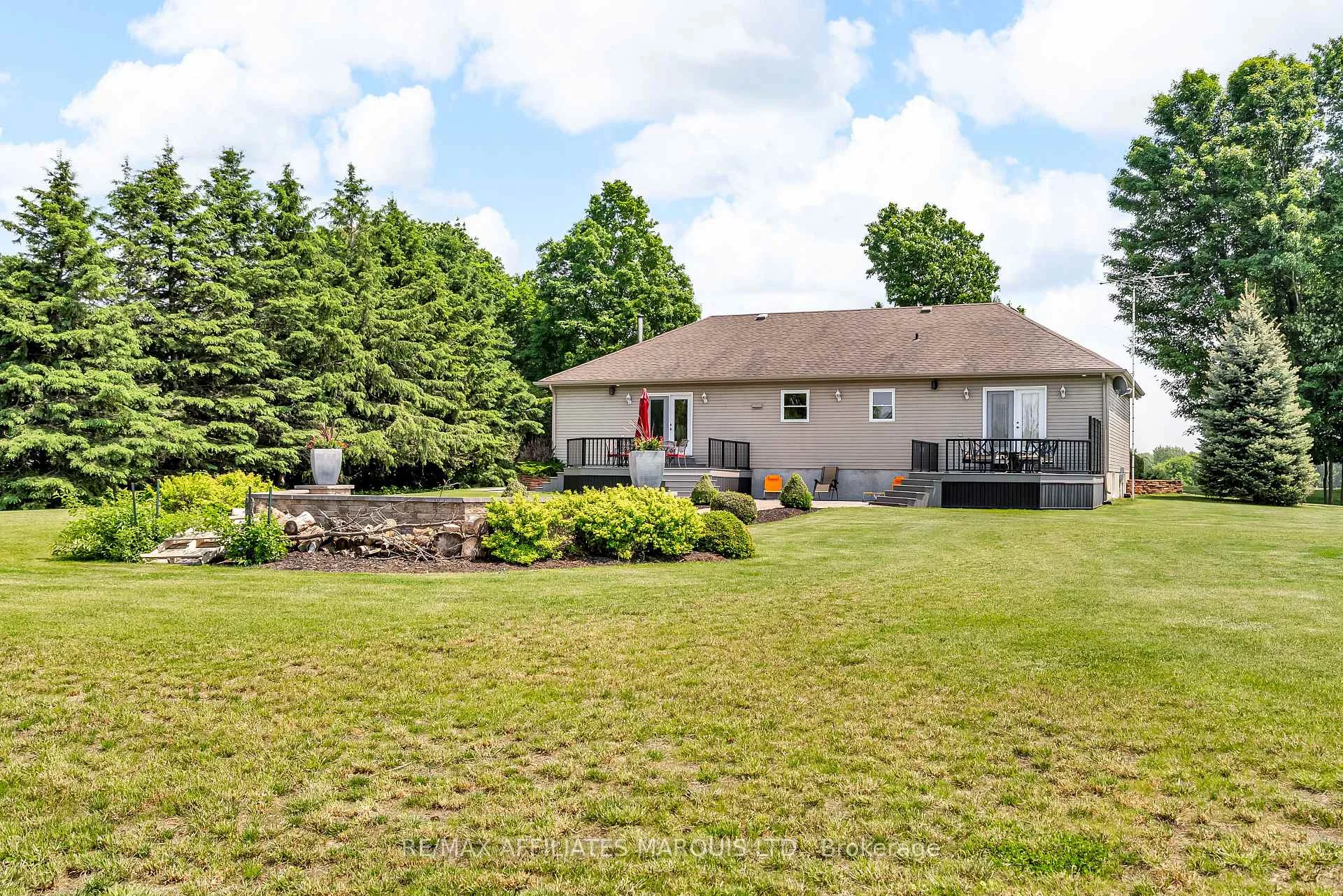 Photo 30 of 17623 Sandringham Road, North Stormont, North Stormont (Roxborough) Twp — HOMEH