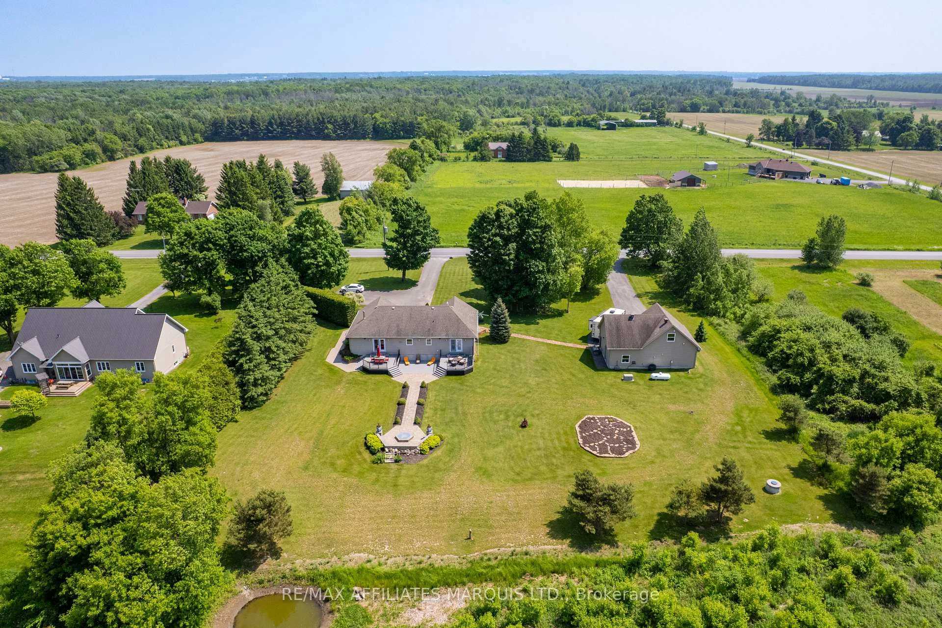 Photo 56 of 17623 Sandringham Road, North Stormont, North Stormont (Roxborough) Twp — HOMEH