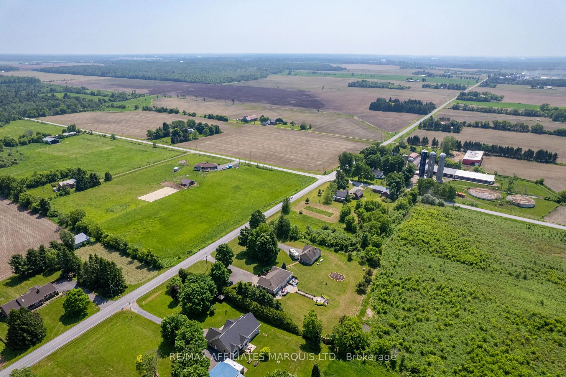 Photo 65 of 17623 Sandringham Road, North Stormont, North Stormont (Roxborough) Twp — HOMEH