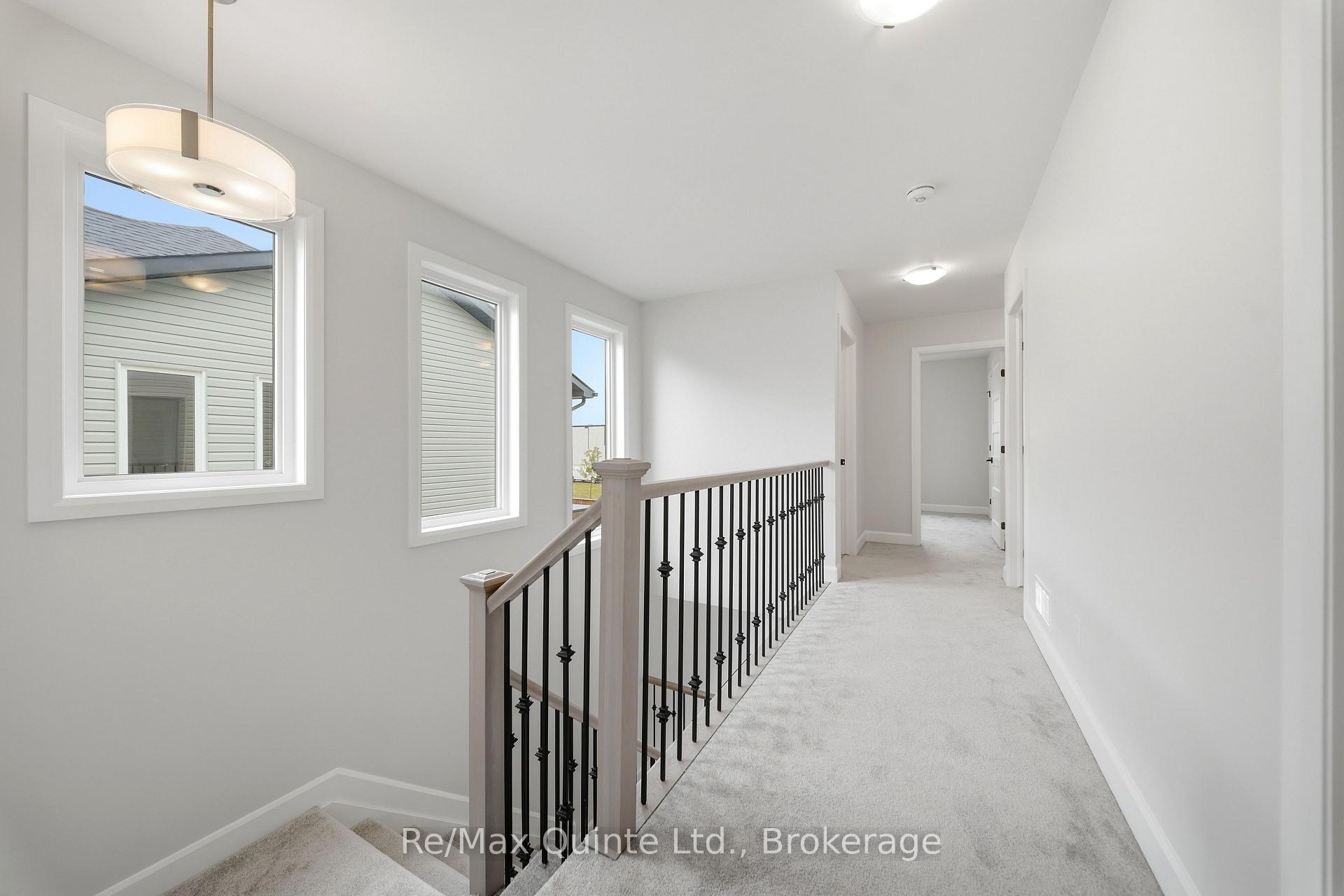 Photo 19 of 1418 Tulip Drive, Kingston, City Northwest — HOMEH