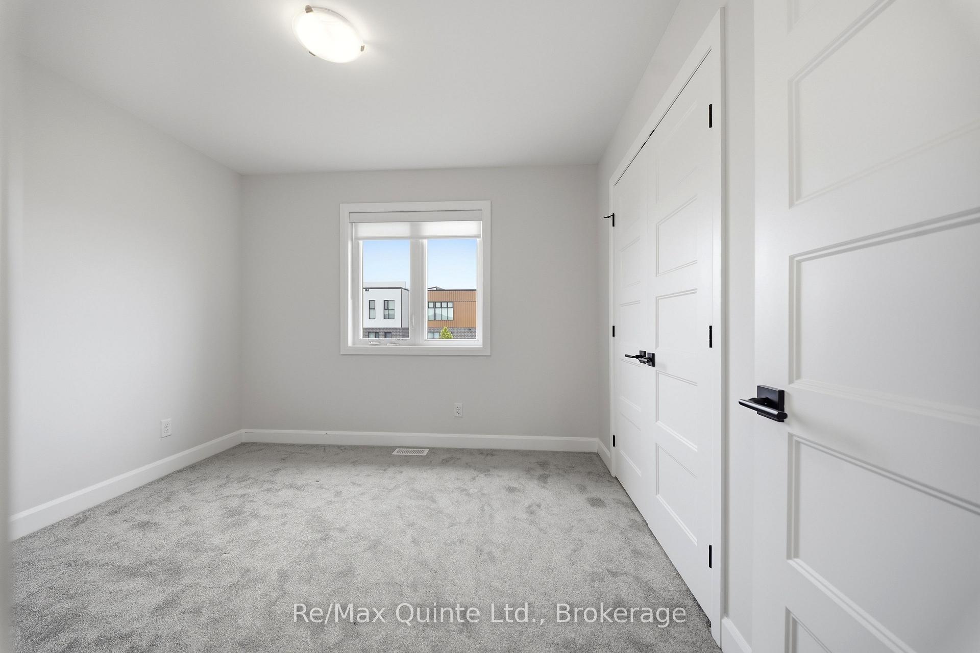 Photo 28 of 1418 Tulip Drive, Kingston, City Northwest — HOMEH