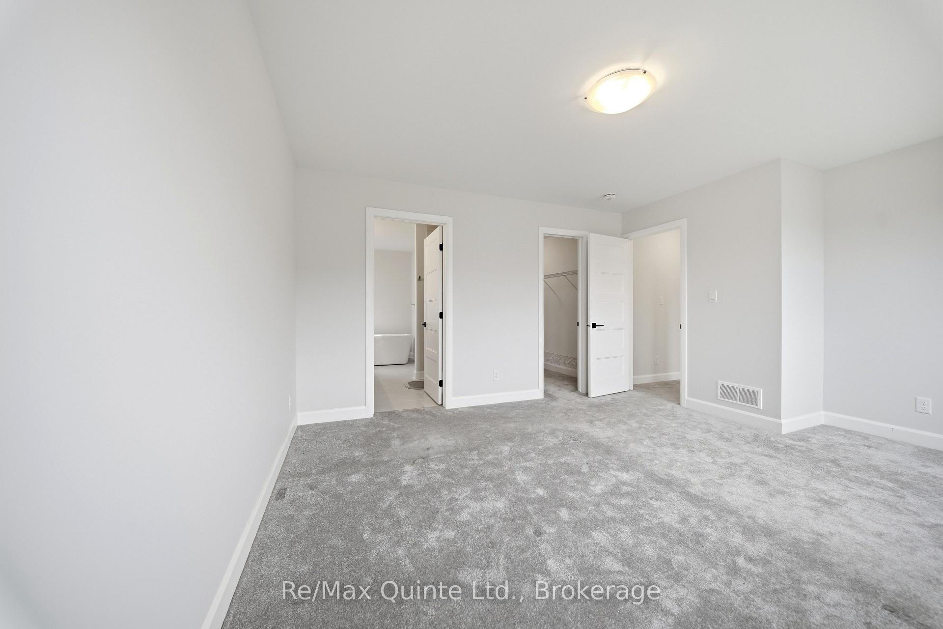 Photo 31 of 1418 Tulip Drive, Kingston, City Northwest — HOMEH