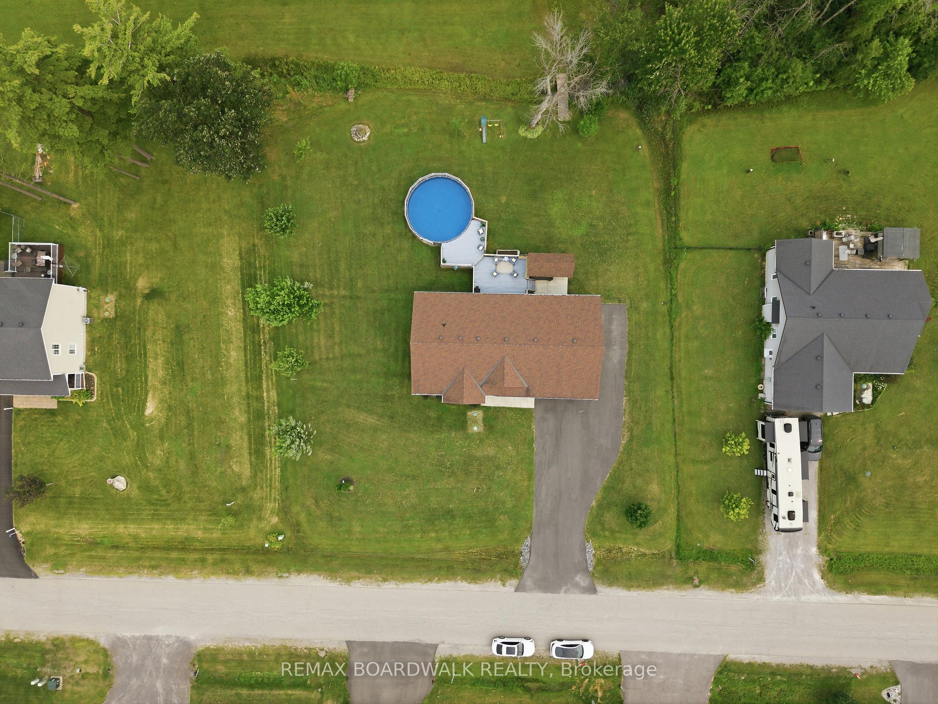 Photo 7 of 17 Albert Street, Edwardsburgh/Cardinal, Edwardsburgh/Cardinal Twp — HOMEH