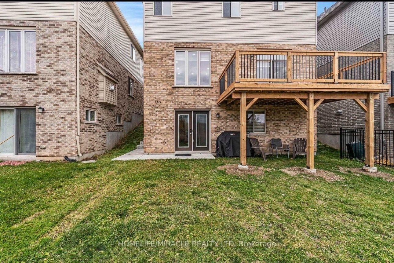 Photo 17 of 121 Steeplechase Way, Waterloo, Kiwanis Park — HOMEH