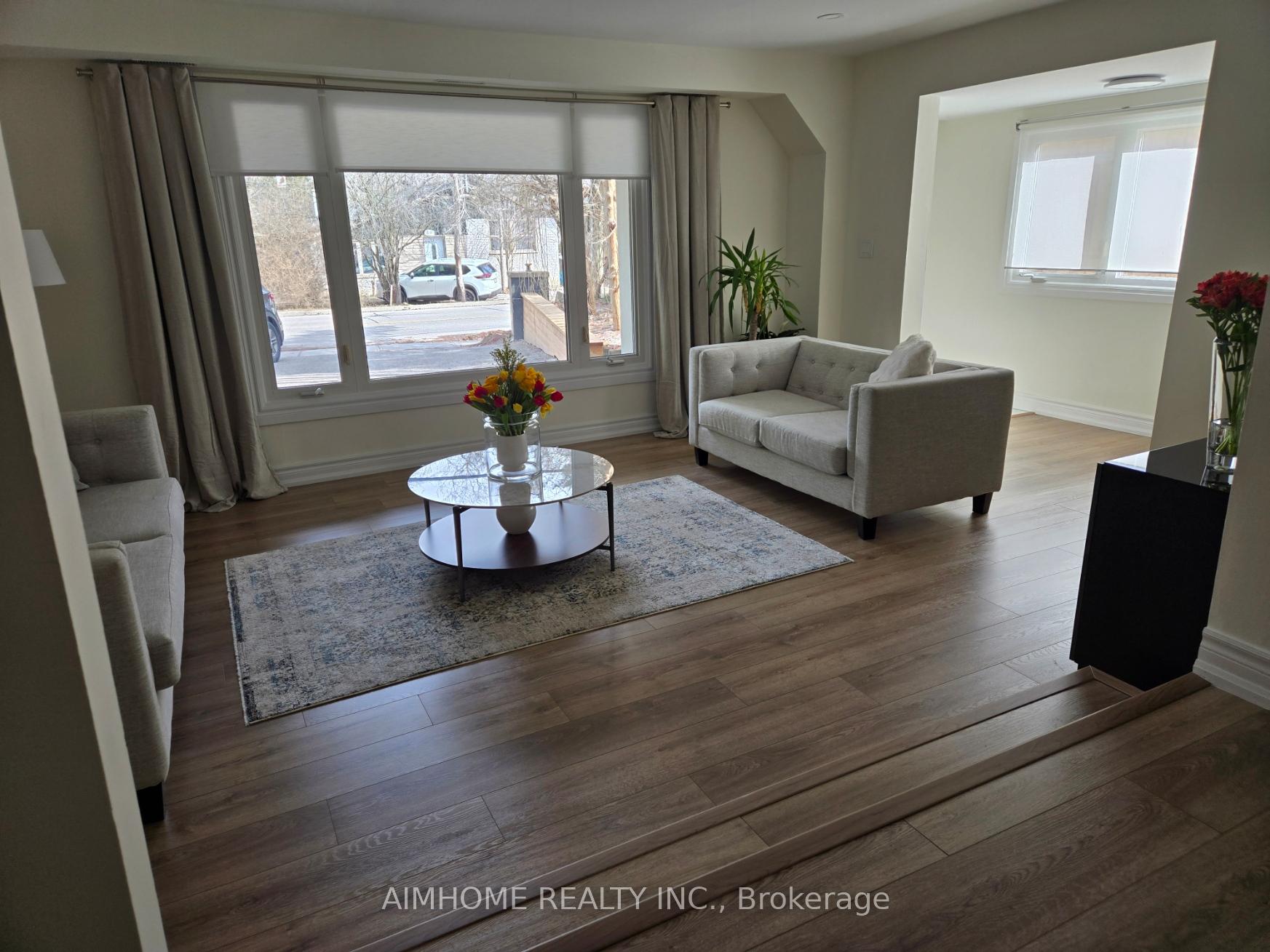 Photo 2 of 77 Sunset Beach Road, Richmond Hill, Oak Ridges Lake Wilcox — HOMEH
