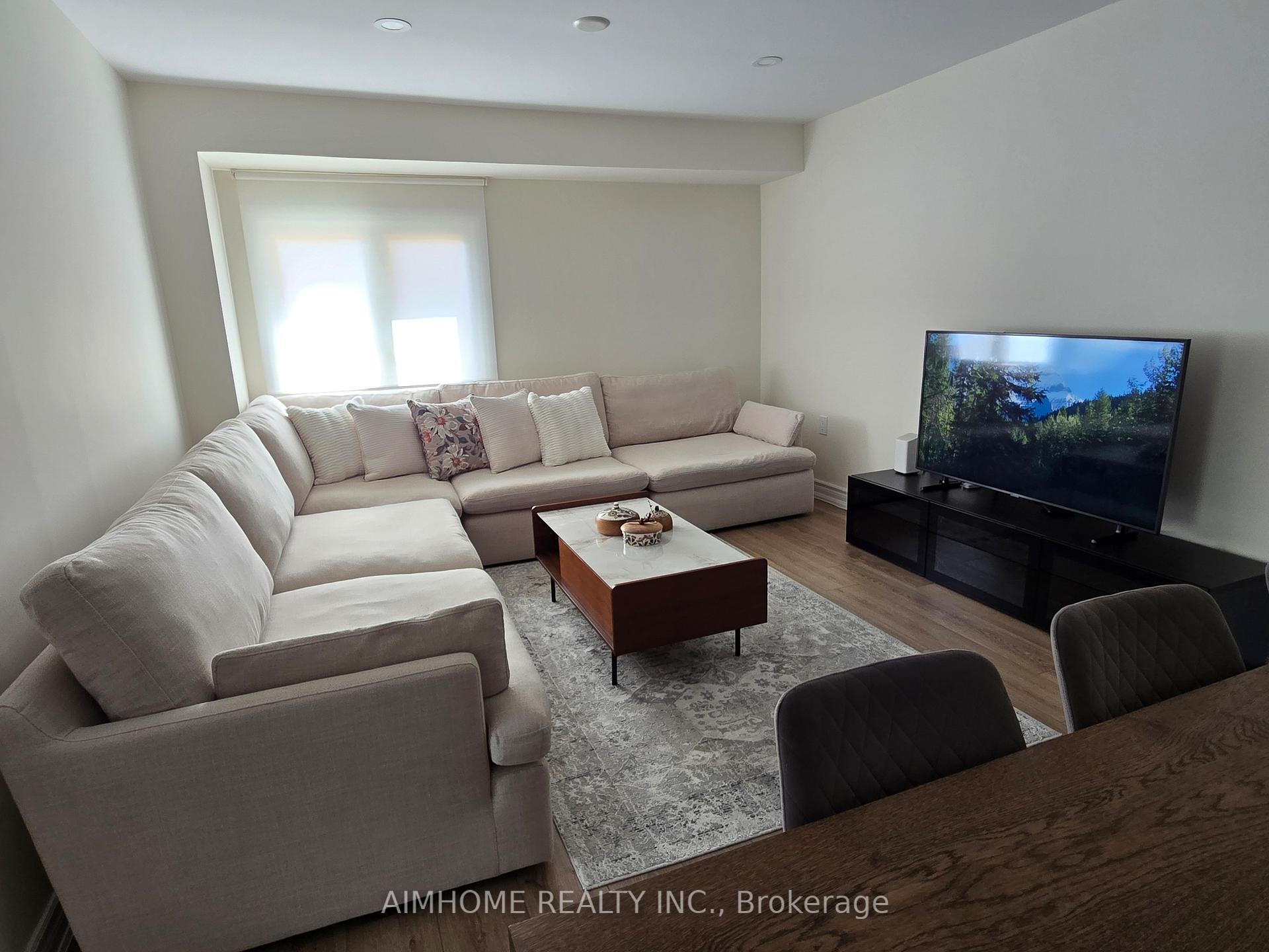 Photo 3 of 77 Sunset Beach Road, Richmond Hill, Oak Ridges Lake Wilcox — HOMEH