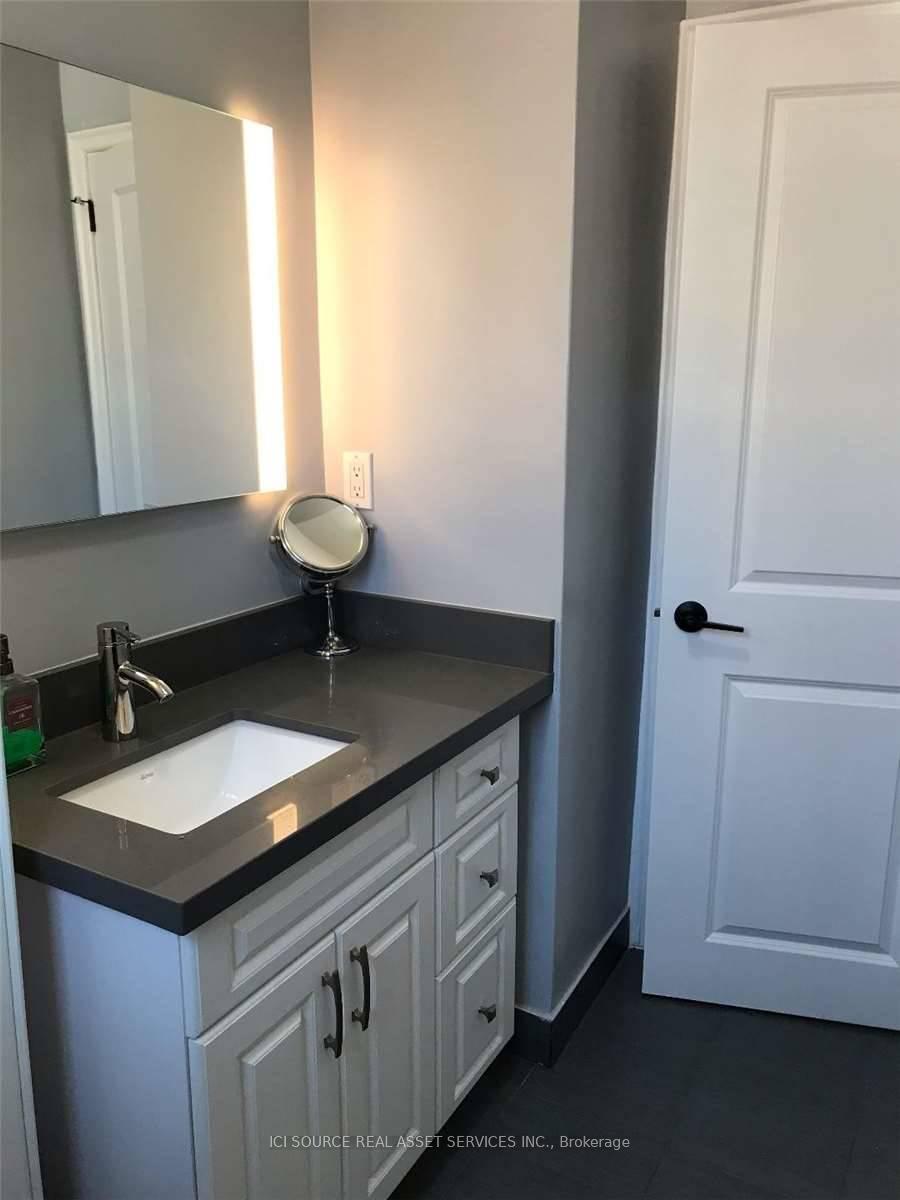 Photo 9 of Unit Main floor, 126 Silverhill Drive, Etobicoke, Islington-City Centre West — HOMEH