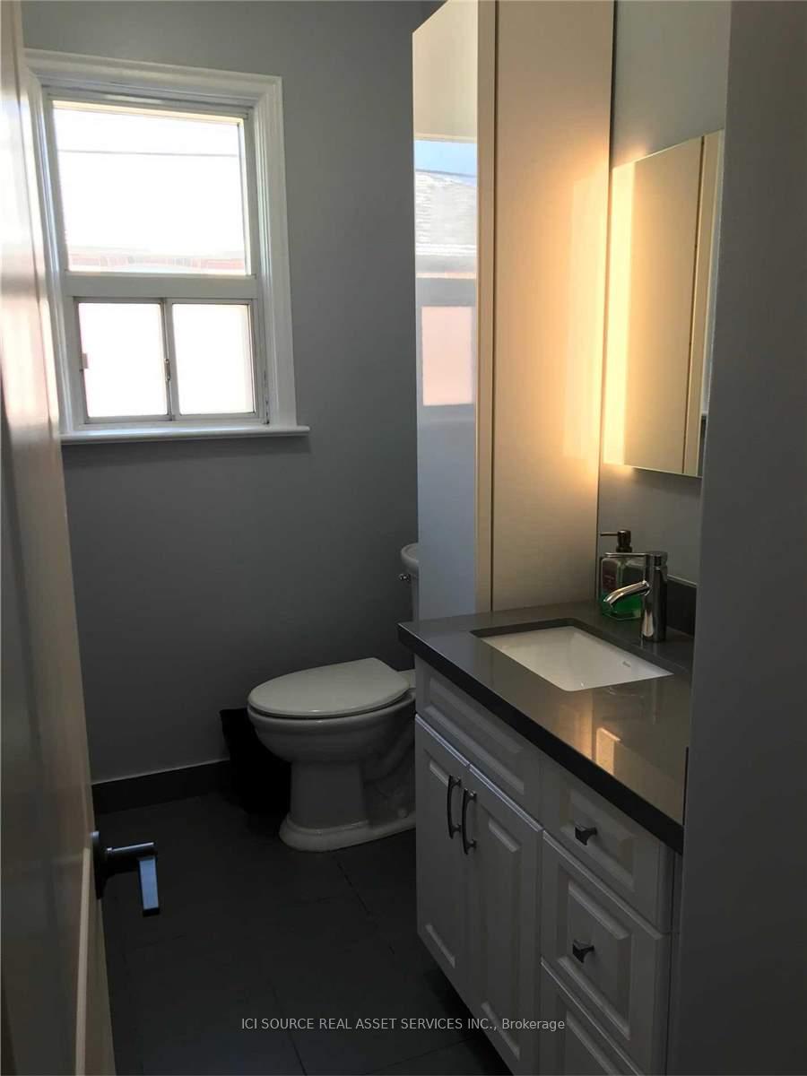 Photo 10 of Unit Main floor, 126 Silverhill Drive, Etobicoke, Islington-City Centre West — HOMEH