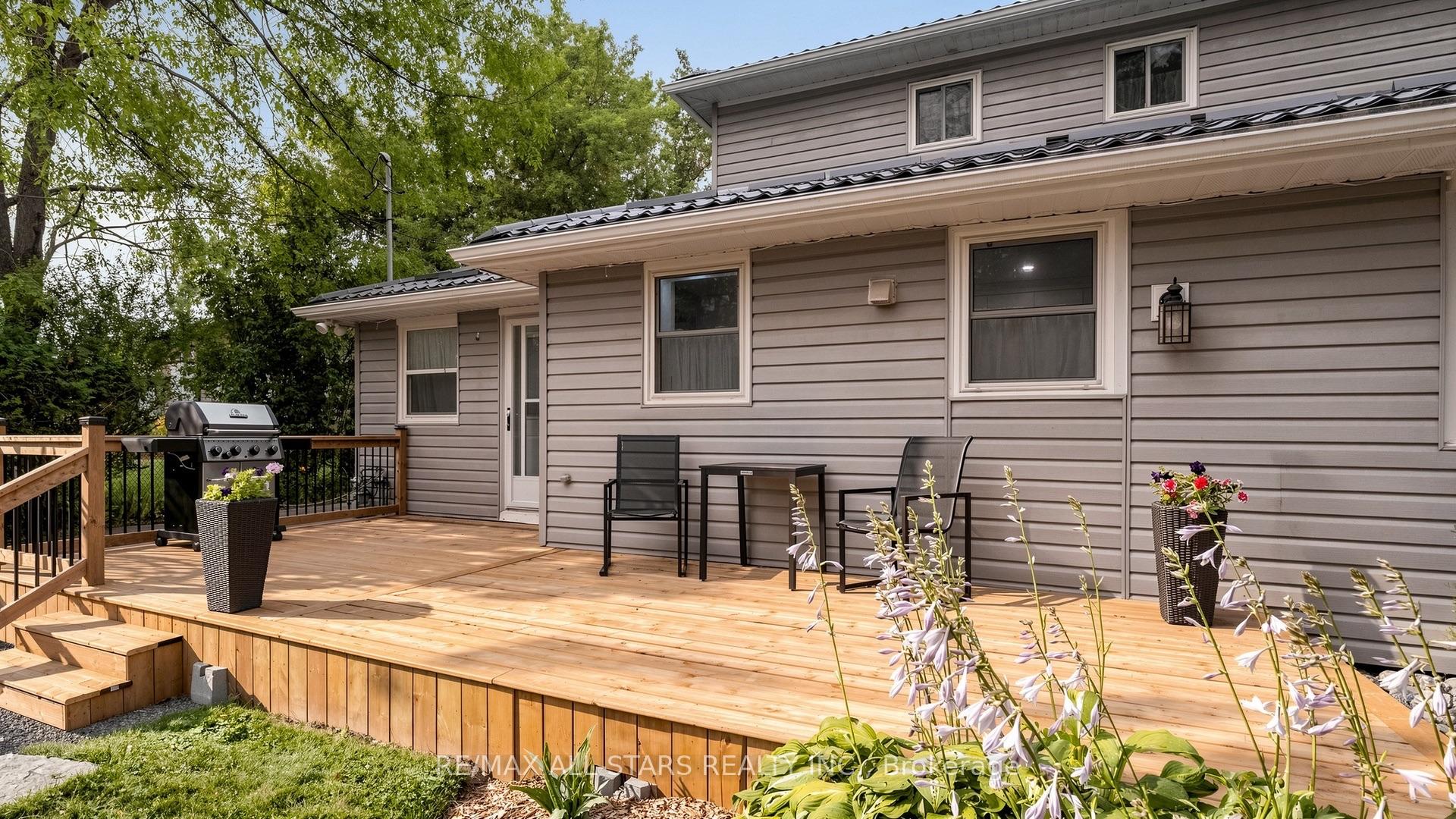 Photo 5 of 28 Florence Drive, Georgina, Pefferlaw — HOMEH