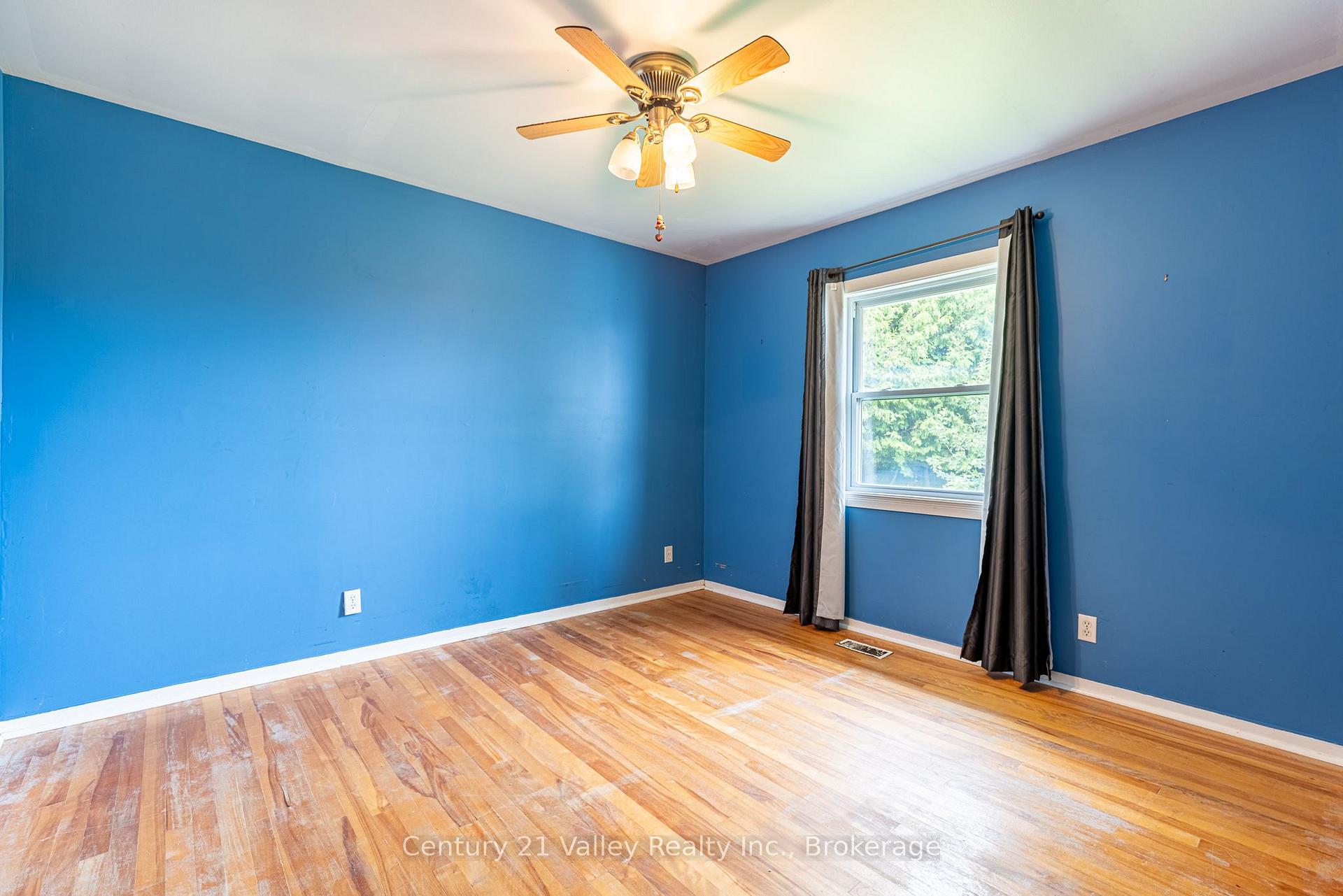 Photo 21 of 34 Sebastopol Drive, Bonnechere Valley, Eganville/Bonnechere Twp — HOMEH