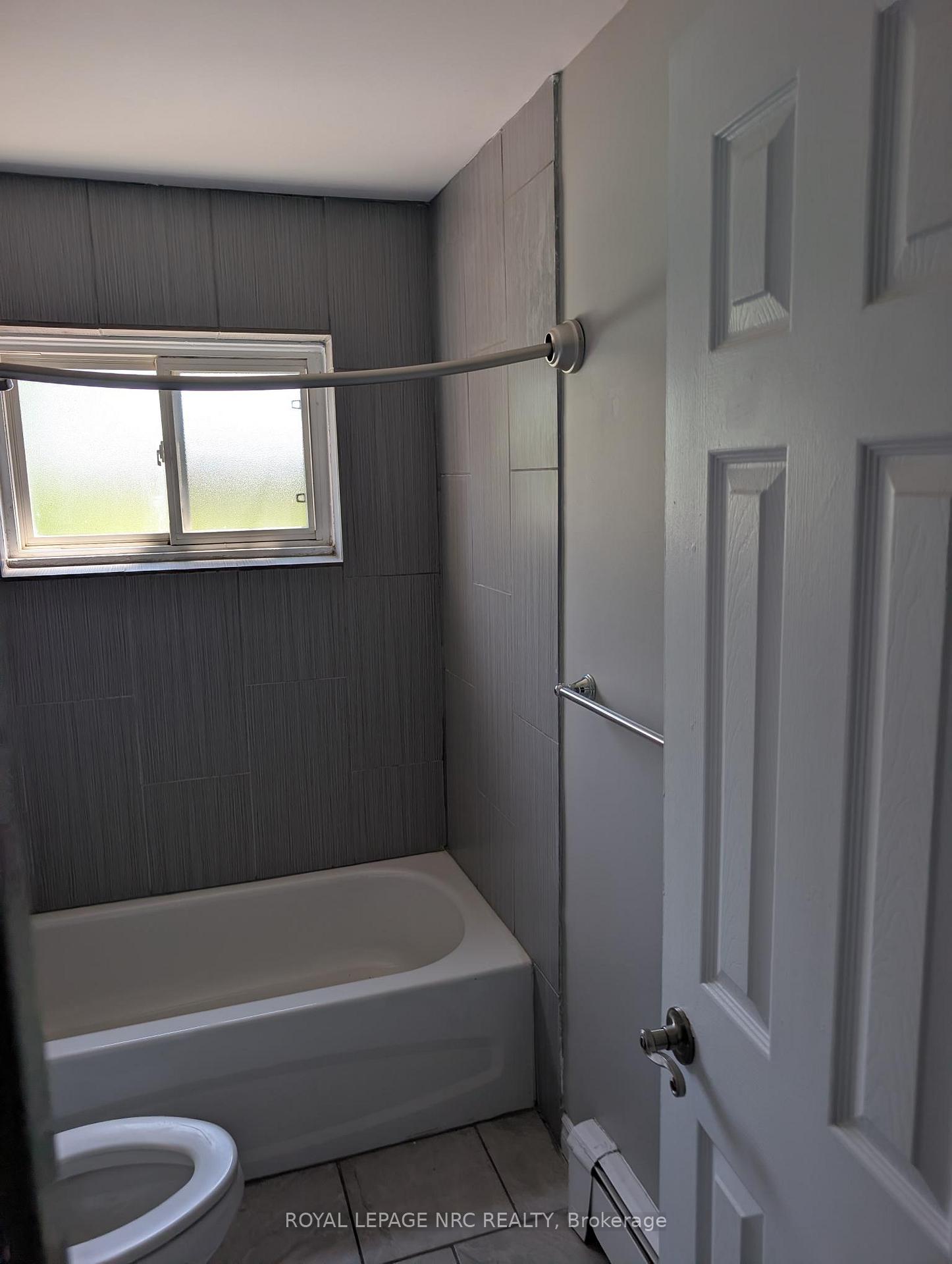 Photo 7 of Unit 3, 15 Bolton Avenue, Thorold, Thorold Downtown — HOMEH