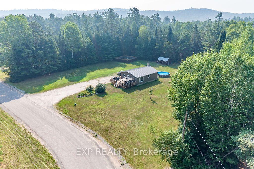 Photo 4 of 557 Pine Street, Greater Madawaska, Greater Madawaska — HOMEH