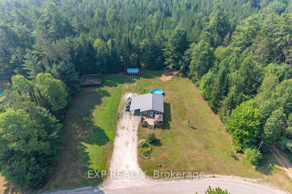 Photo 5 of 557 Pine Street, Greater Madawaska, Greater Madawaska — HOMEH