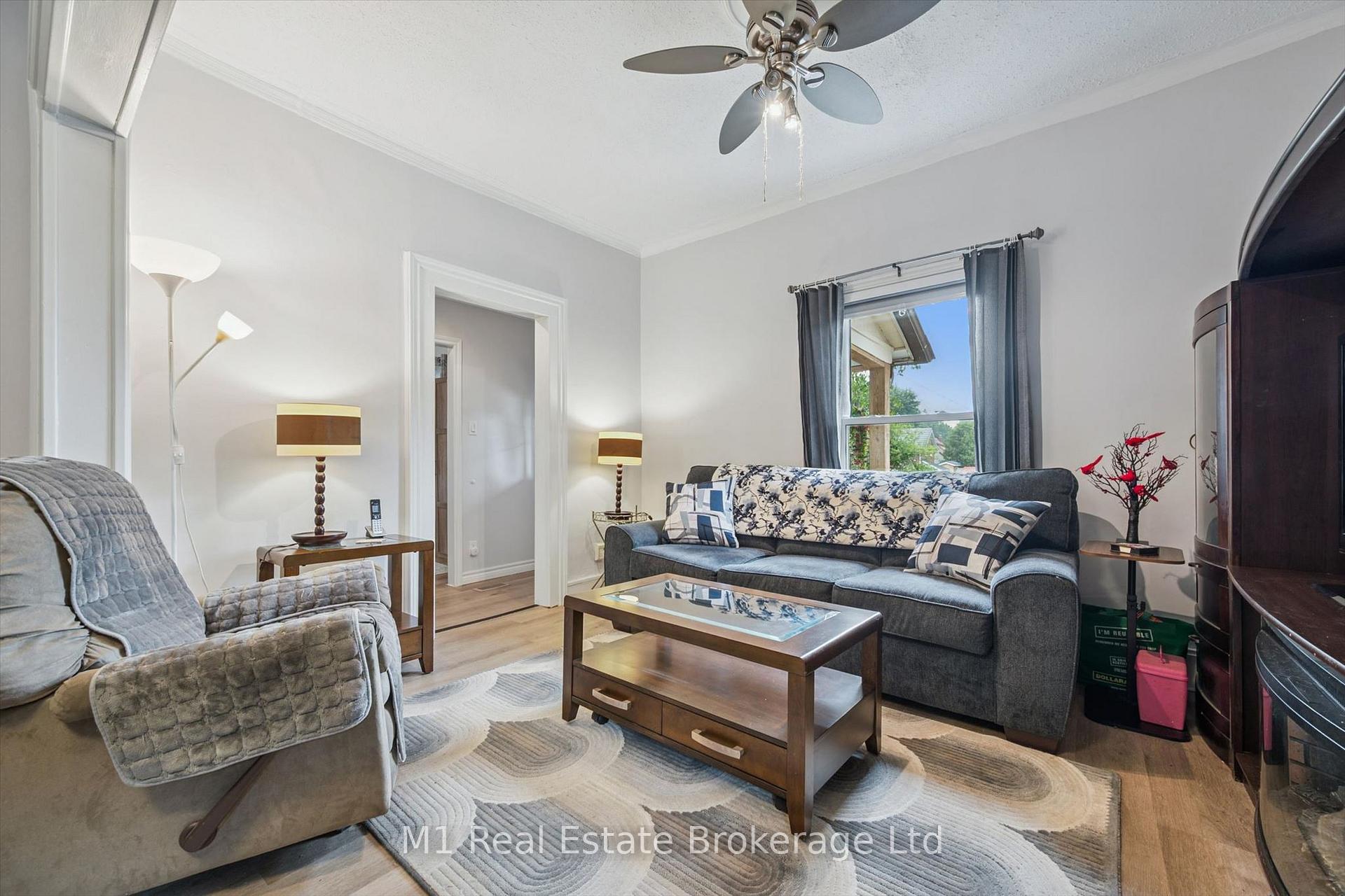 Photo 7 of 31 Bagot Street, Guelph, Junction/Onward Willow — HOMEH