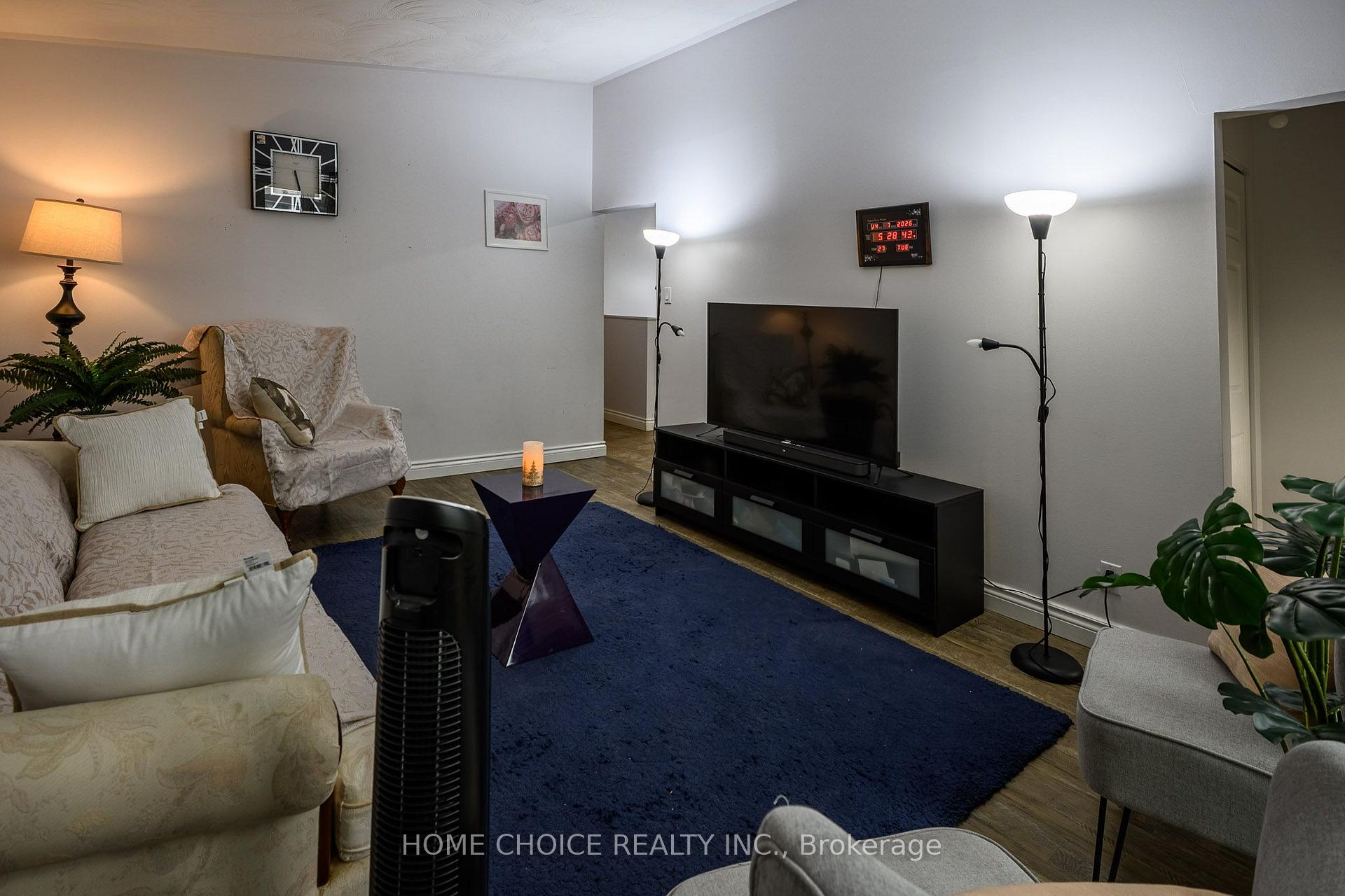 Photo 18 of 588 Melrose Boulevard, Timmins, TNW - Upper Melrose — HOMEH