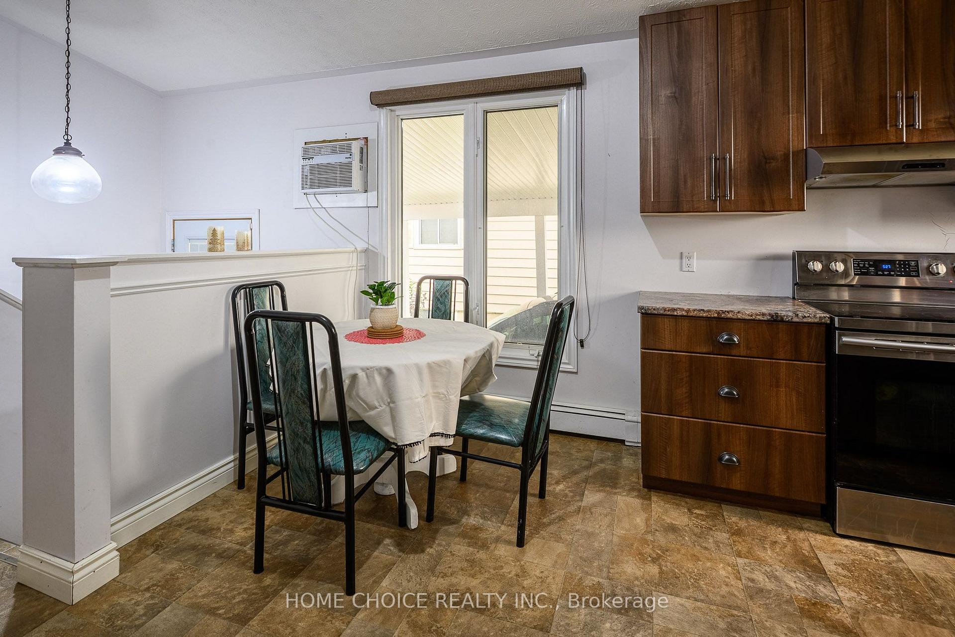 Photo 21 of 588 Melrose Boulevard, Timmins, TNW - Upper Melrose — HOMEH