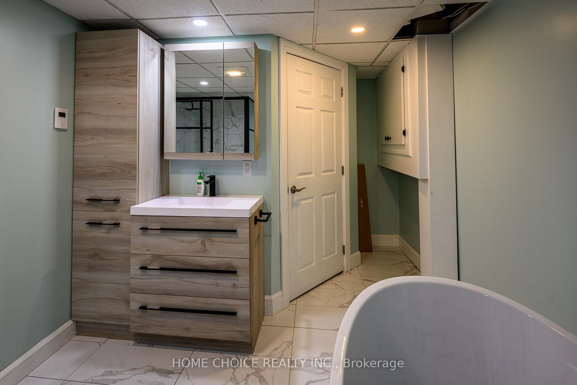 Photo 29 of 588 Melrose Boulevard, Timmins, TNW - Upper Melrose — HOMEH