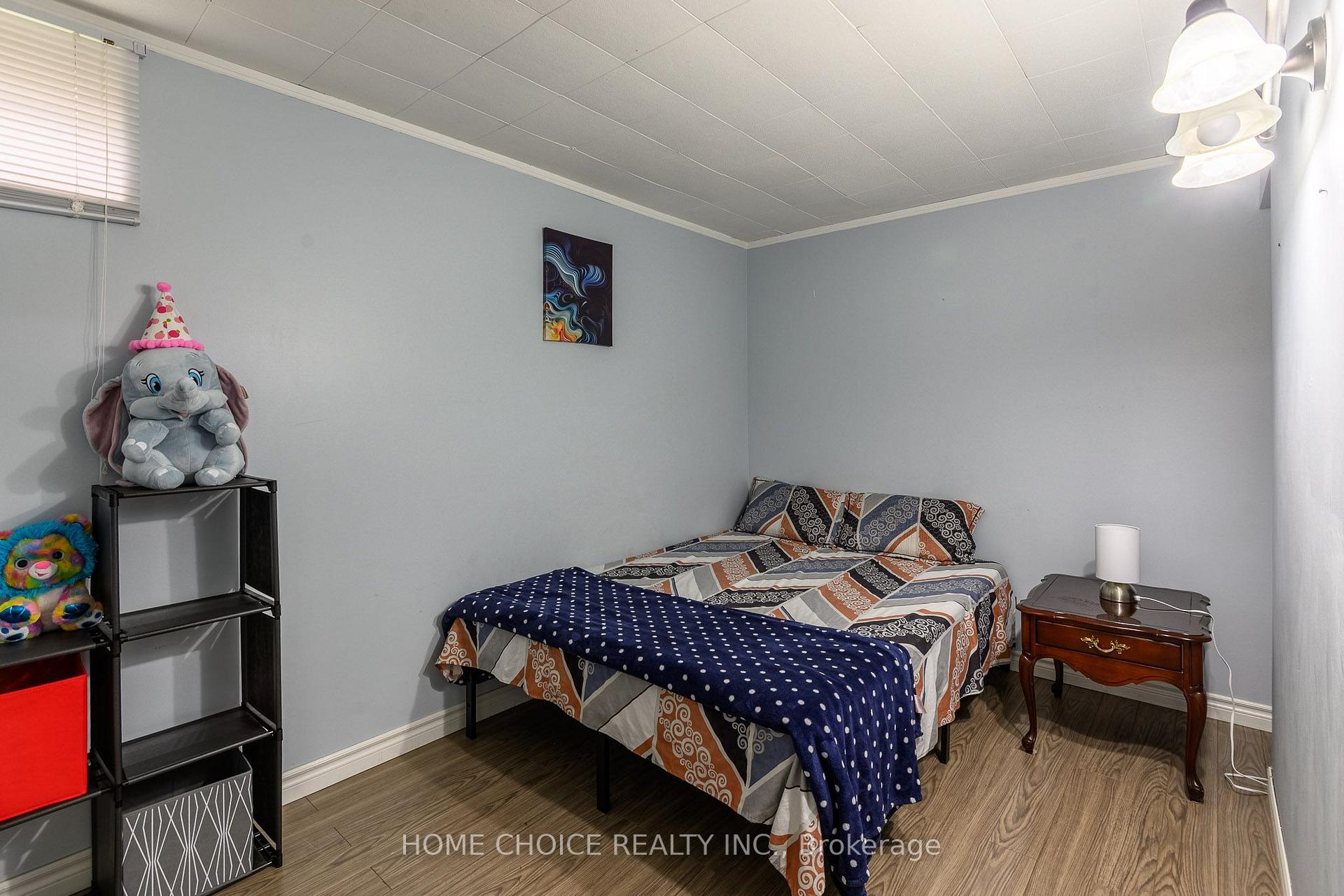 Photo 33 of 588 Melrose Boulevard, Timmins, TNW - Upper Melrose — HOMEH