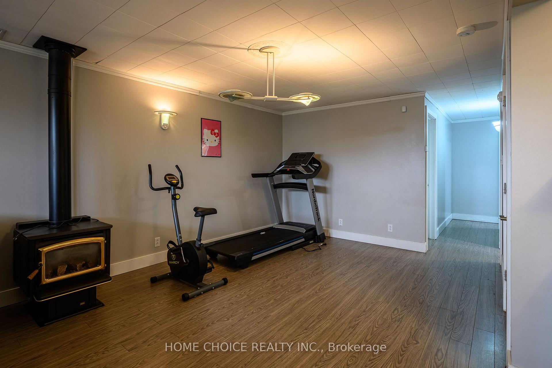 Photo 38 of 588 Melrose Boulevard, Timmins, TNW - Upper Melrose — HOMEH