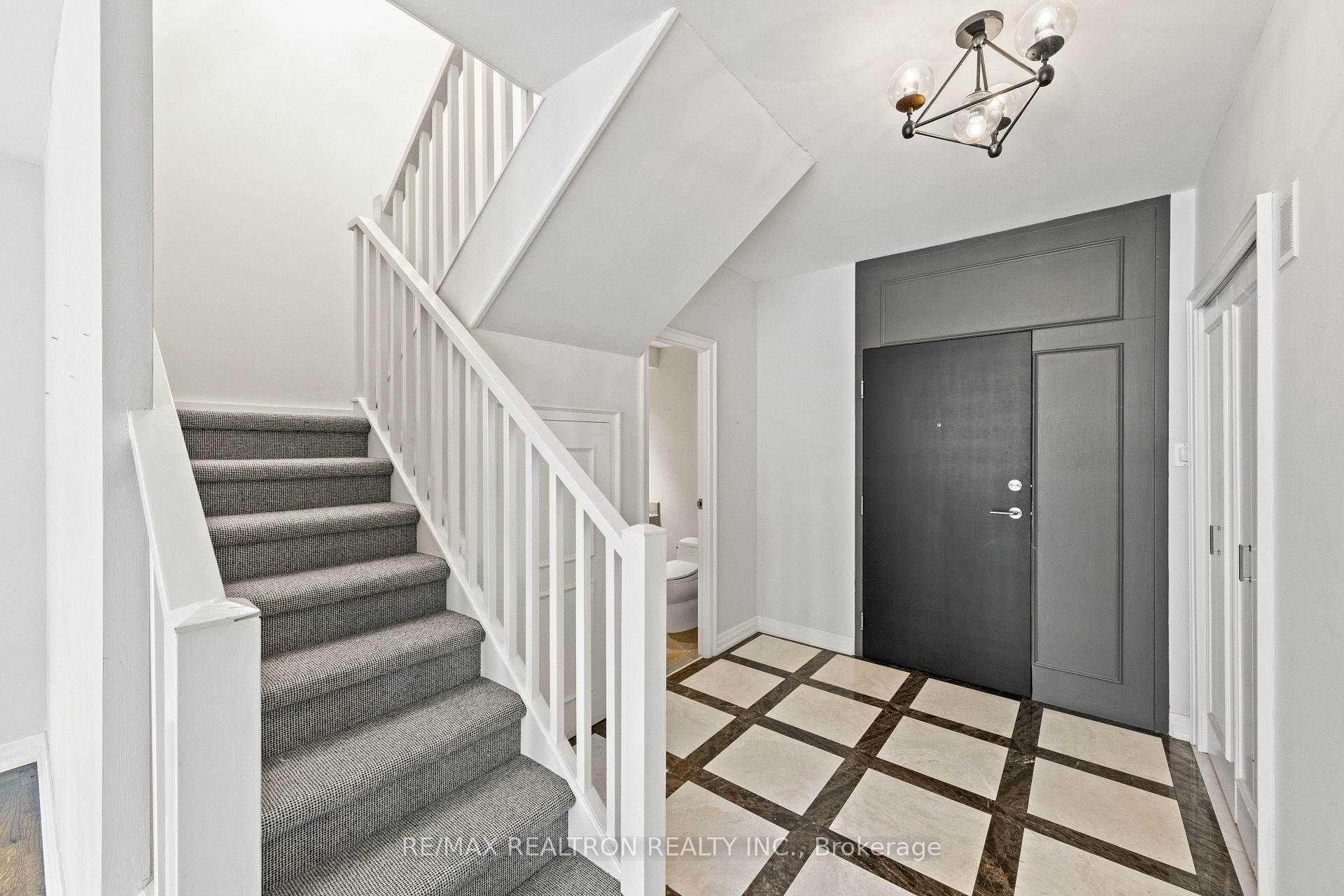 Photo 11 of Unit 412, 55A Avenue Road, Toronto, The Annex — HOMEH