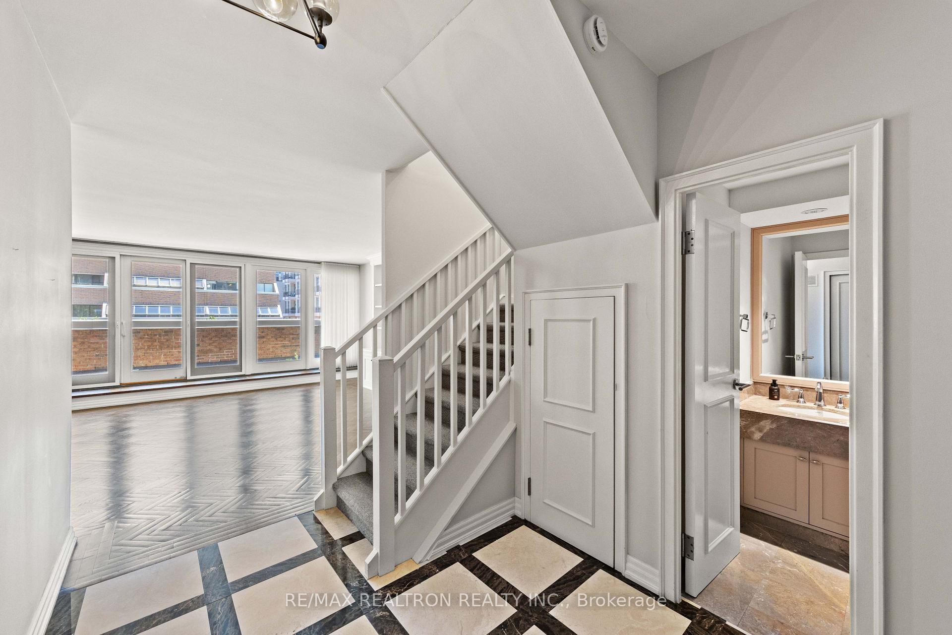 Photo 13 of Unit 412, 55A Avenue Road, Toronto, The Annex — HOMEH