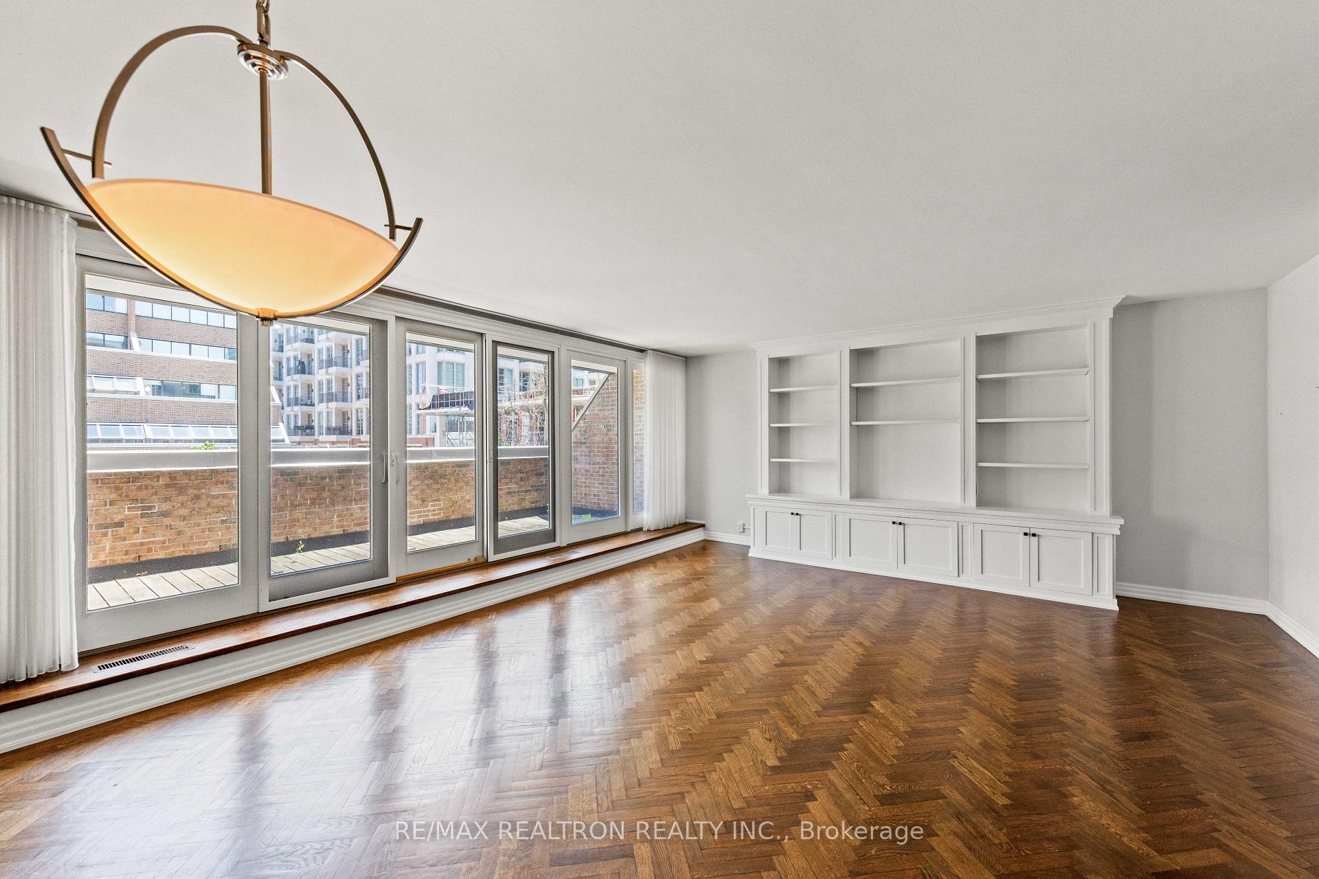 Photo 30 of Unit 412, 55A Avenue Road, Toronto, The Annex — HOMEH