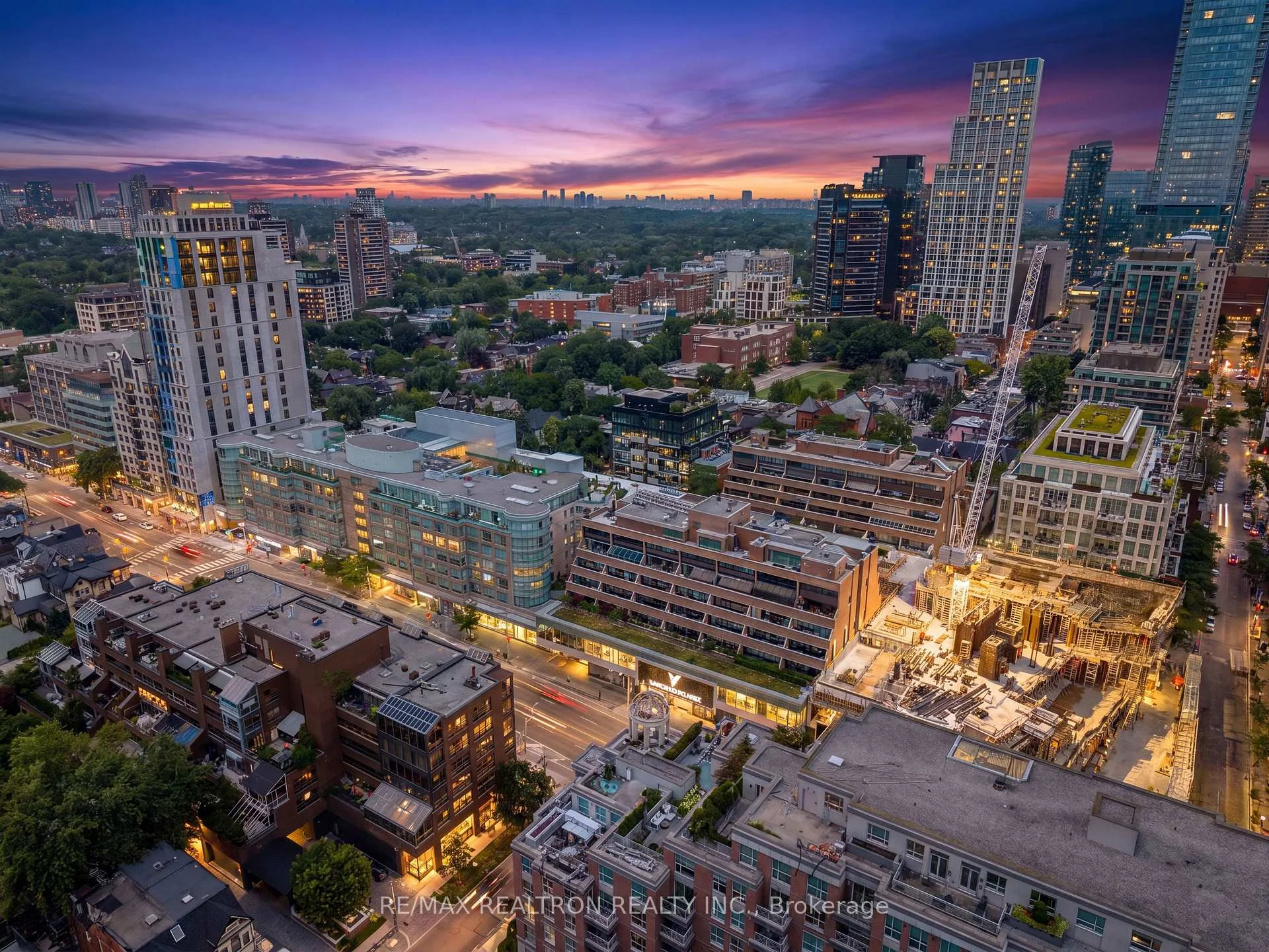 Photo 2 of Unit 412, 55A Avenue Road, Toronto, The Annex — HOMEH