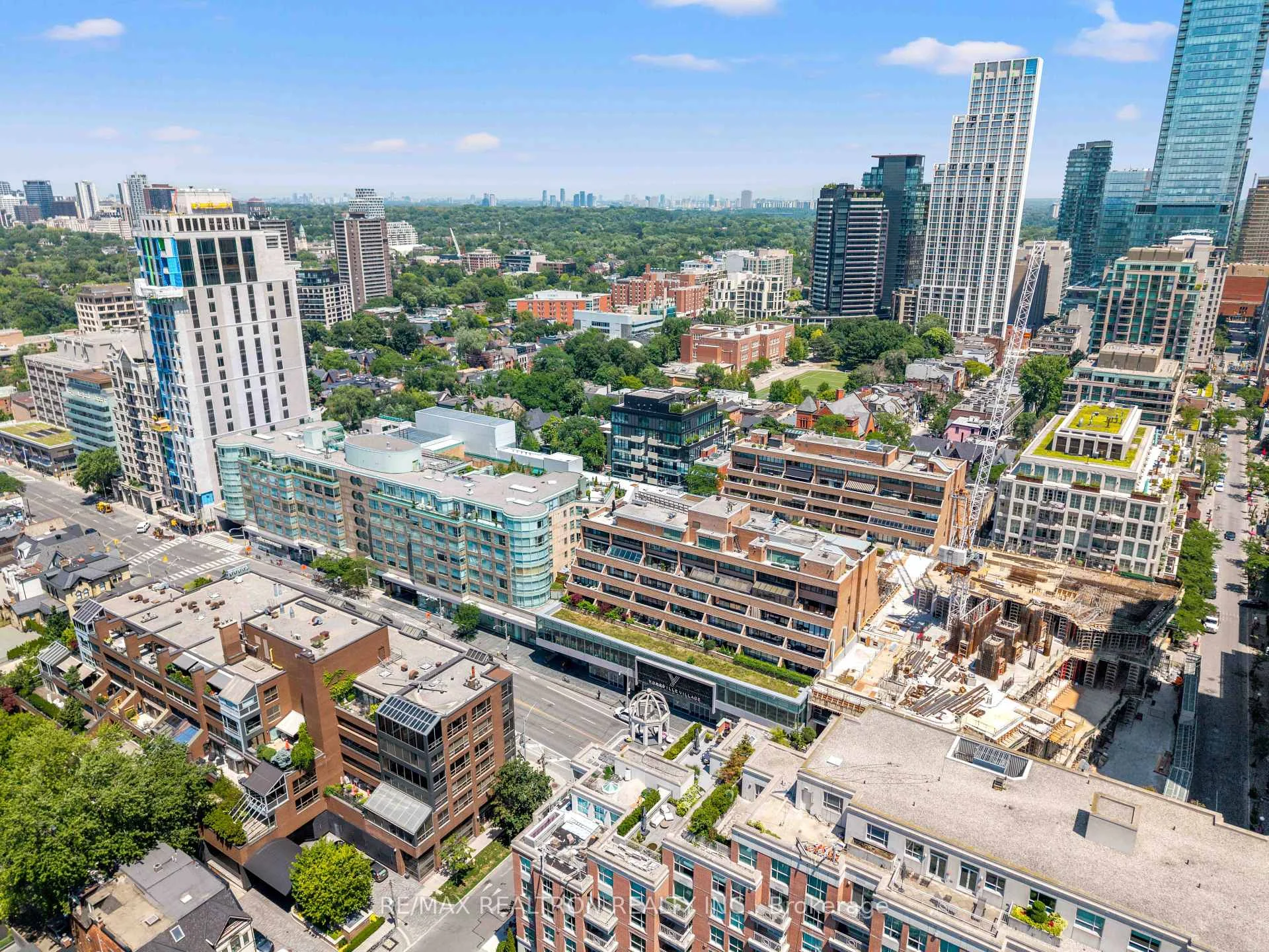 Photo 3 of Unit 412, 55A Avenue Road, Toronto, The Annex — HOMEH