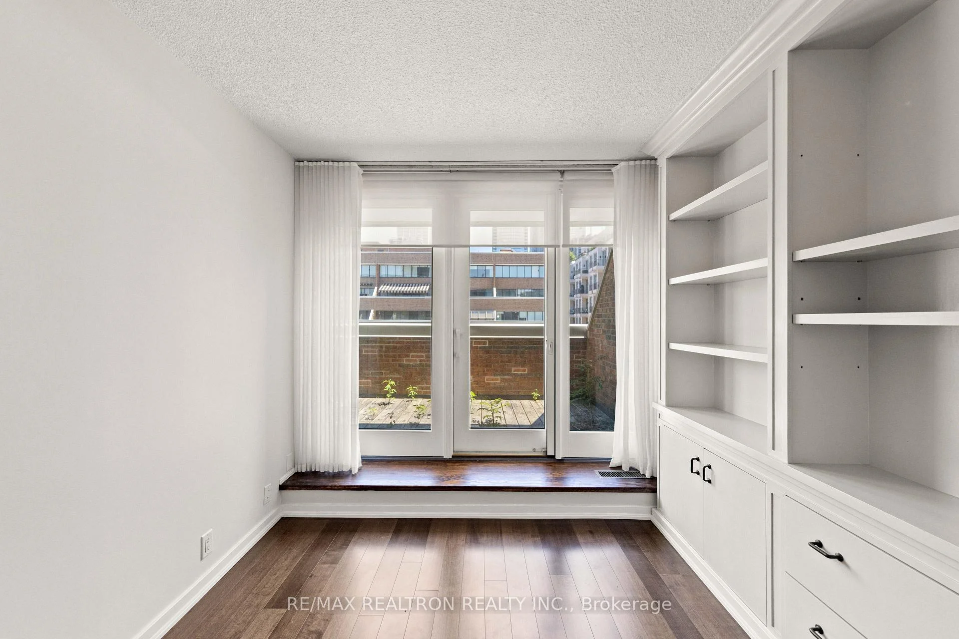 Photo 84 of Unit 412, 55A Avenue Road, Toronto, The Annex — HOMEH