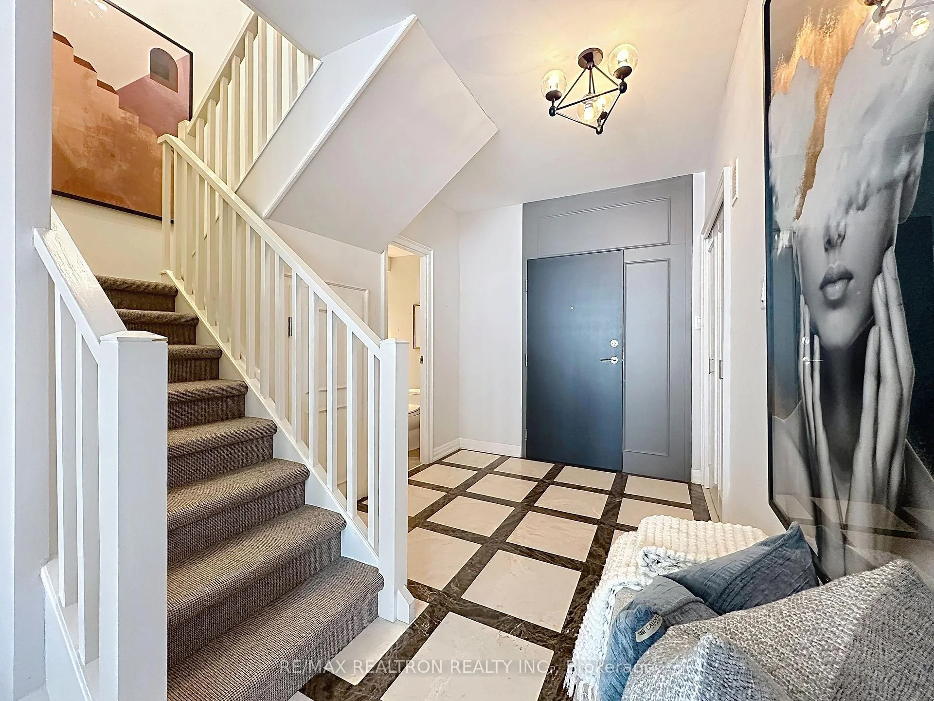 Photo 15 of Unit 412, 55A Avenue Road, Toronto, The Annex — HOMEH