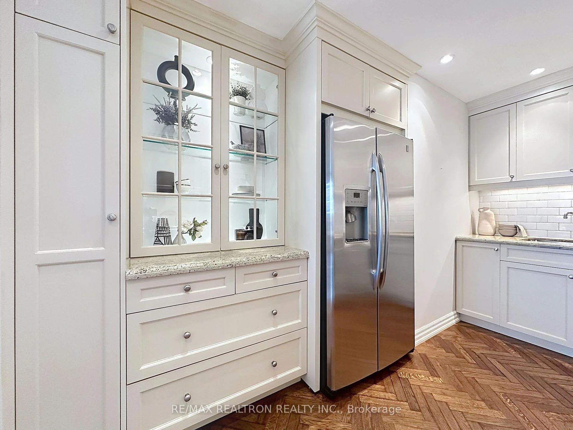 Photo 48 of Unit 412, 55A Avenue Road, Toronto, The Annex — HOMEH