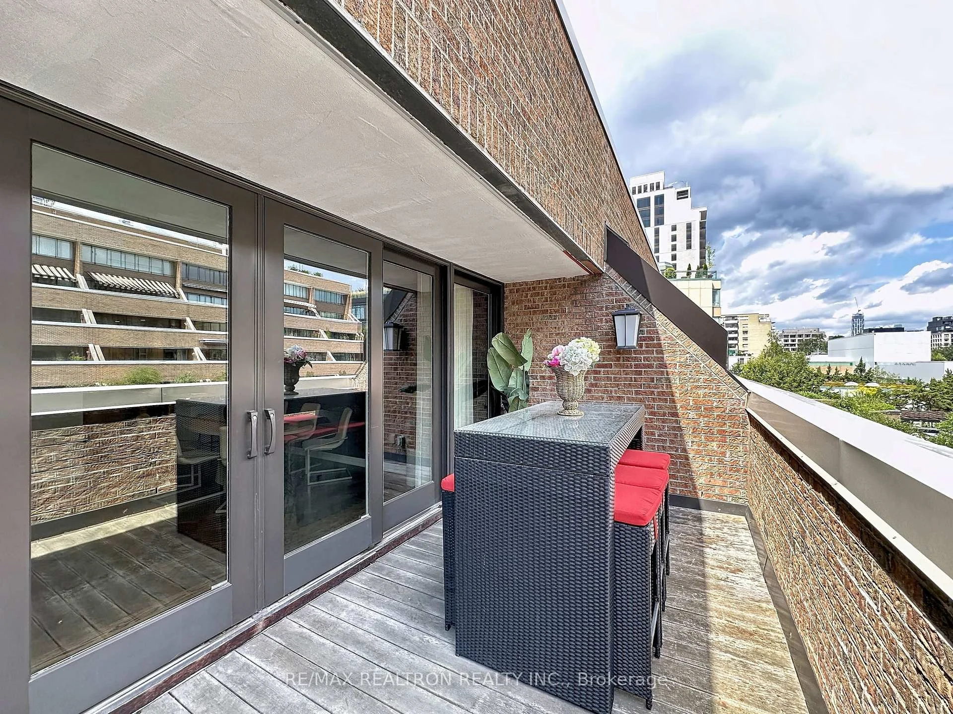 Photo 62 of Unit 412, 55A Avenue Road, Toronto, The Annex — HOMEH