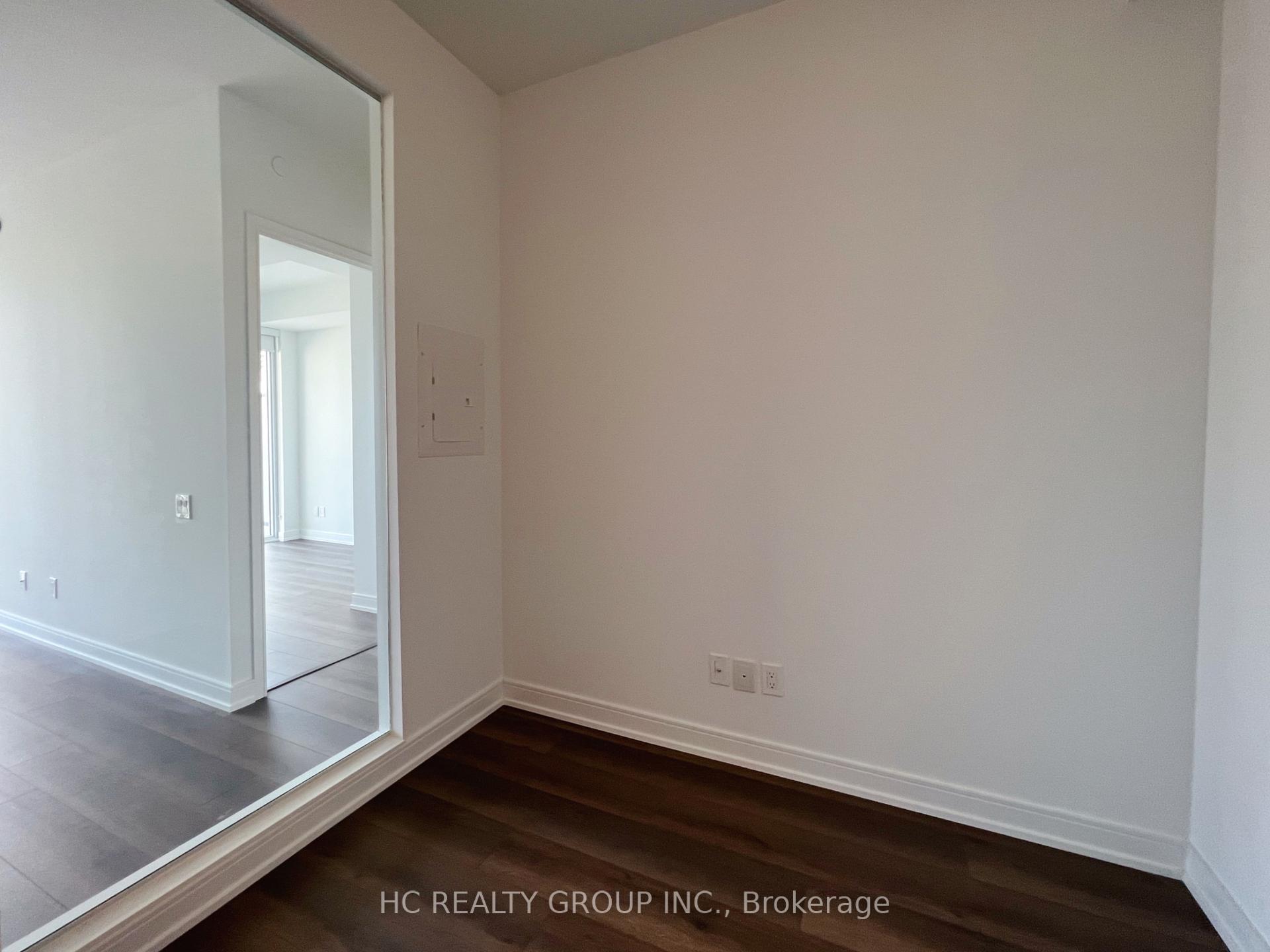 Photo 9 of Unit 1004, 3 Gloucester Street, Toronto, Church-Yonge Corridor — HOMEH