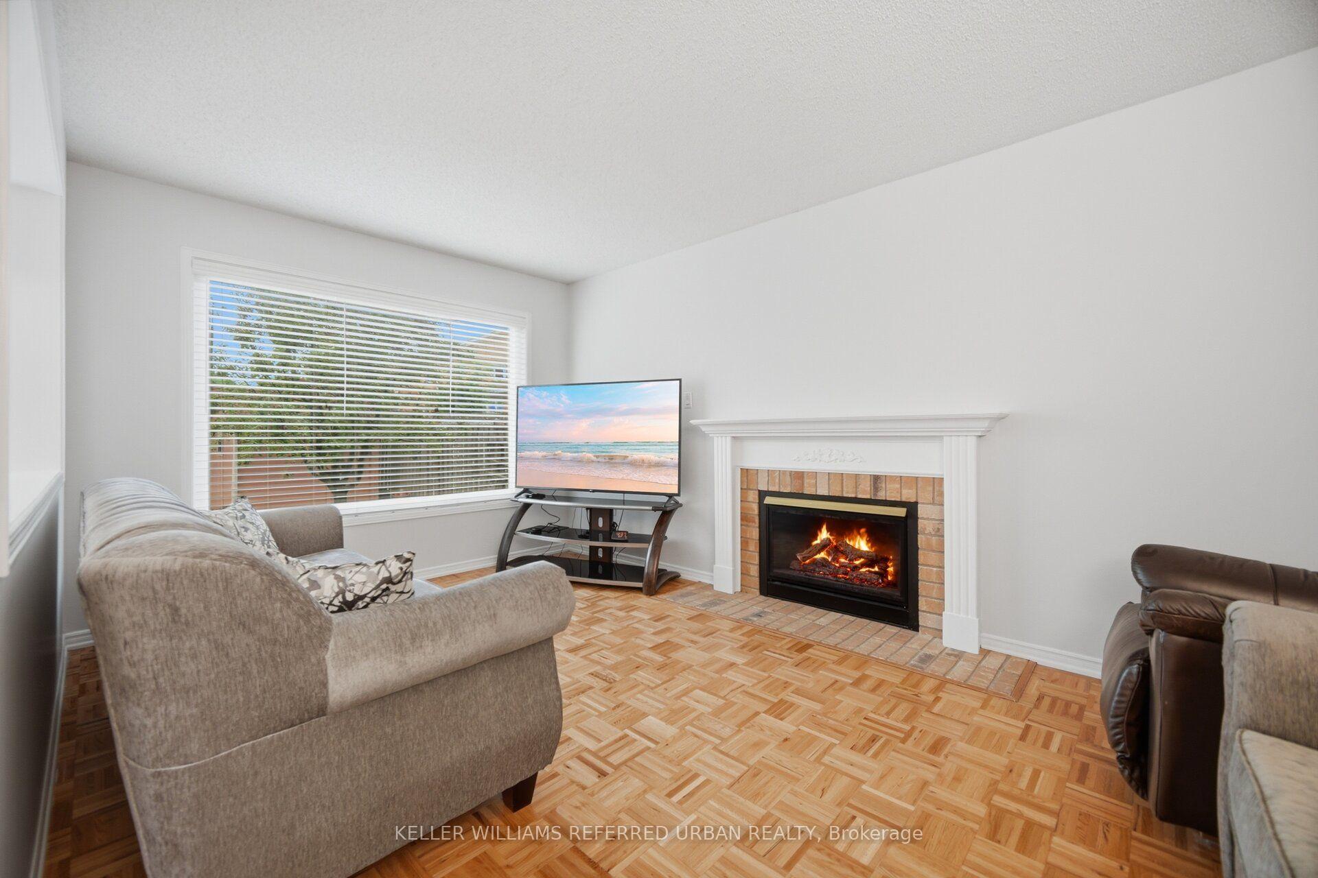 Photo 15 of 19 Softneedle Avenue, Brampton, Sandringham-Wellington — HOMEH